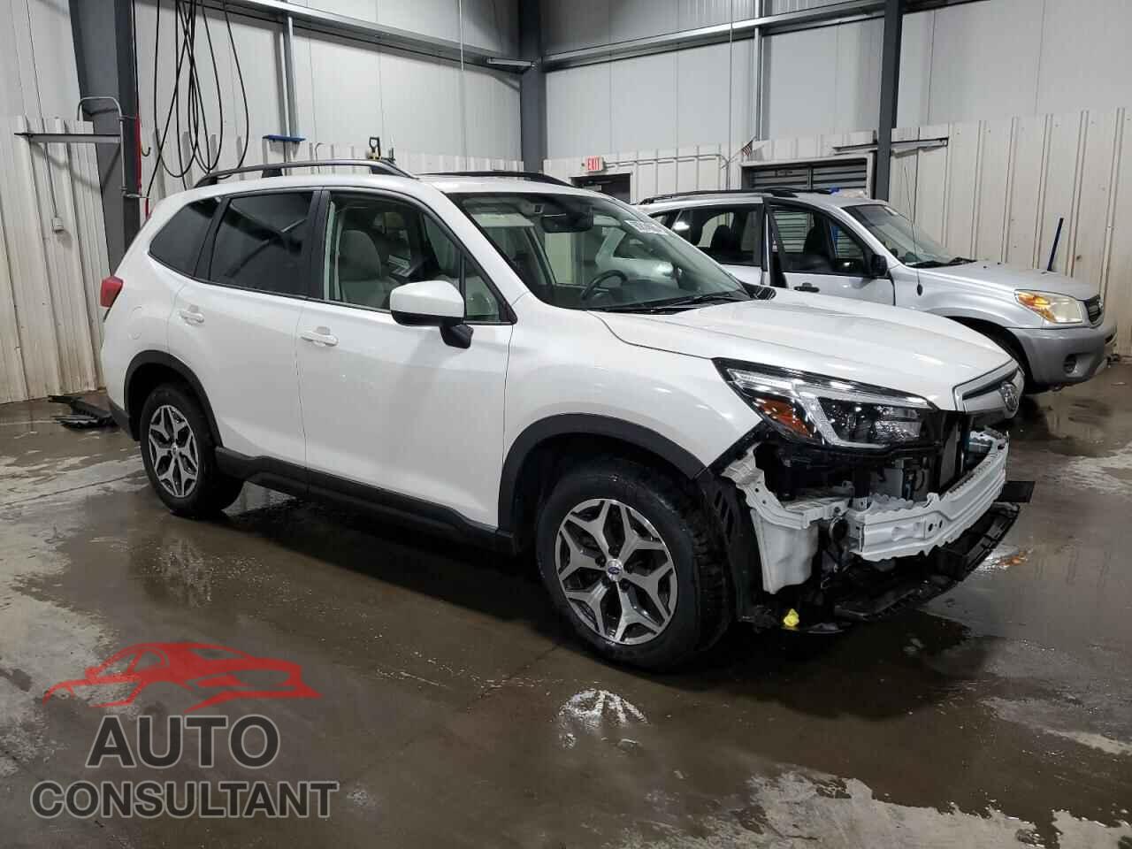SUBARU FORESTER 2021 - JF2SKAJC1MH483542