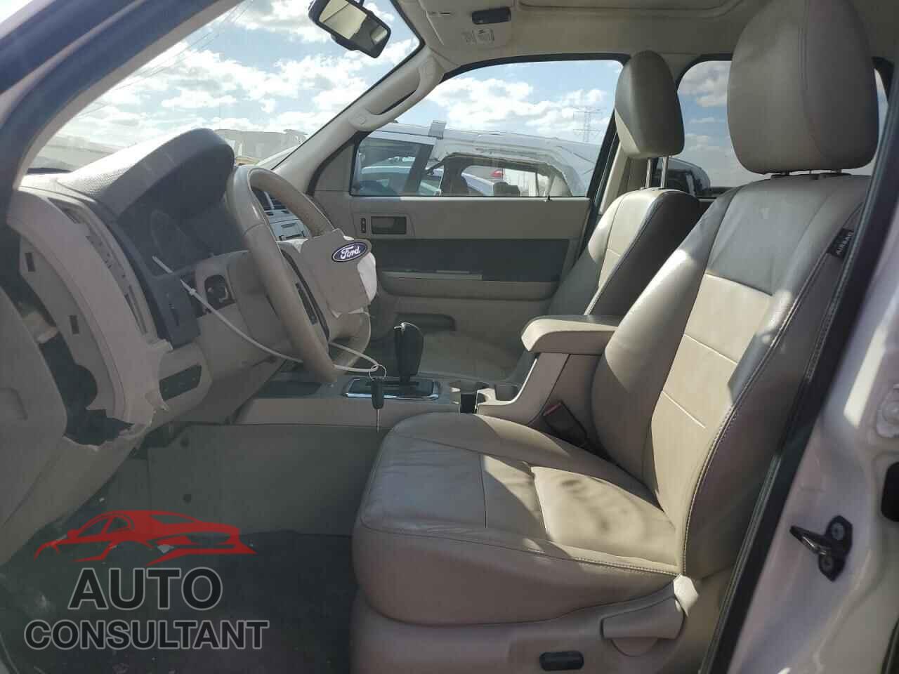 FORD ESCAPE 2011 - 1FMCU0D76BKA66032