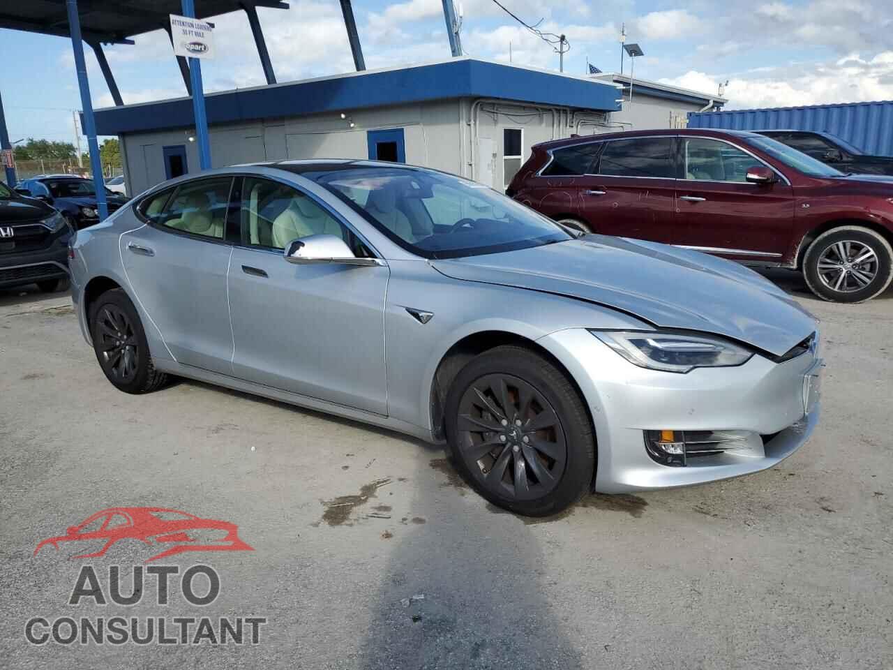 TESLA MODEL S 2017 - 5YJSA1E20HF218801
