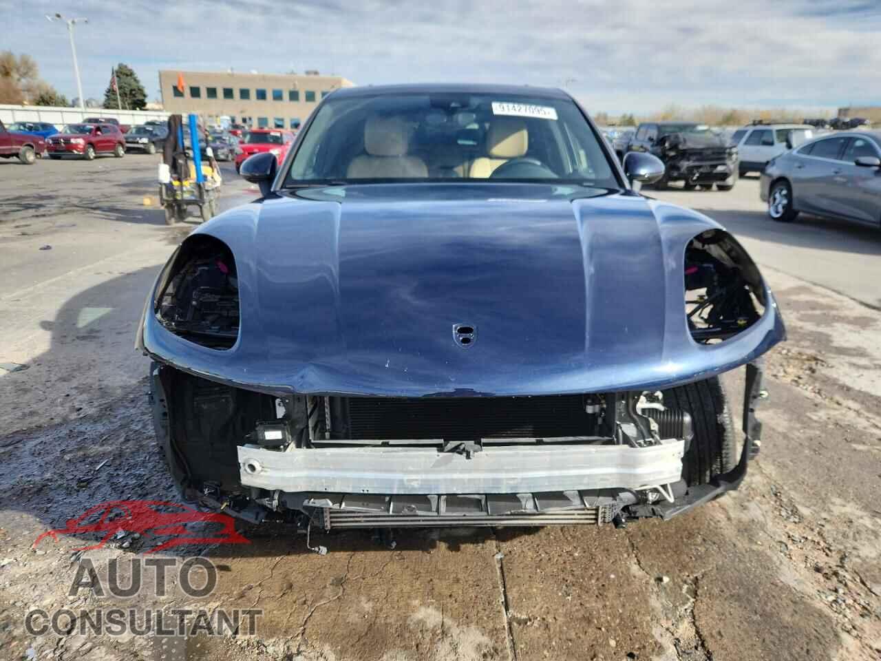 PORSCHE MACAN 2018 - WP1AA2A54JLB01919