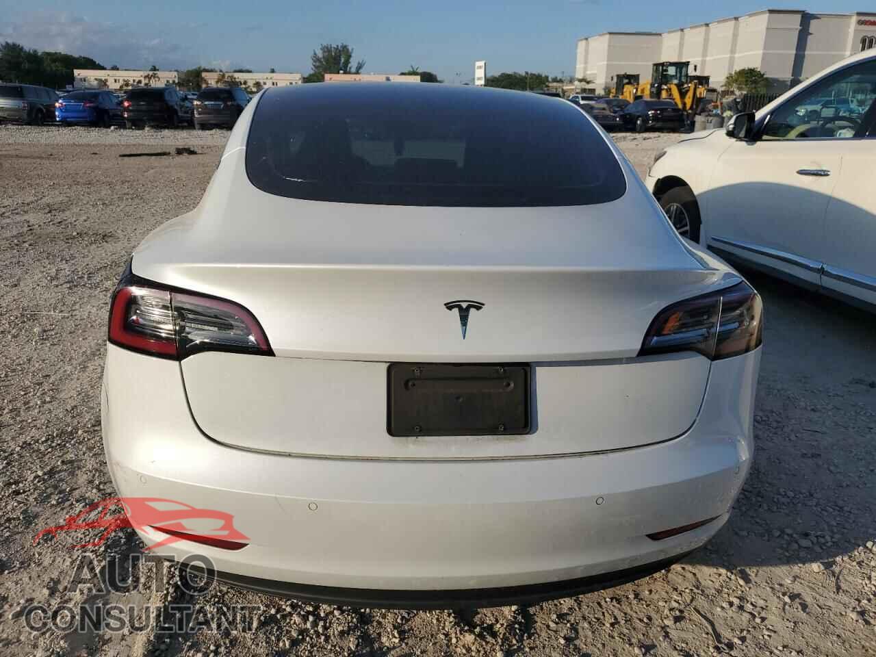TESLA MODEL 3 2020 - 5YJ3E1EA8LF737166