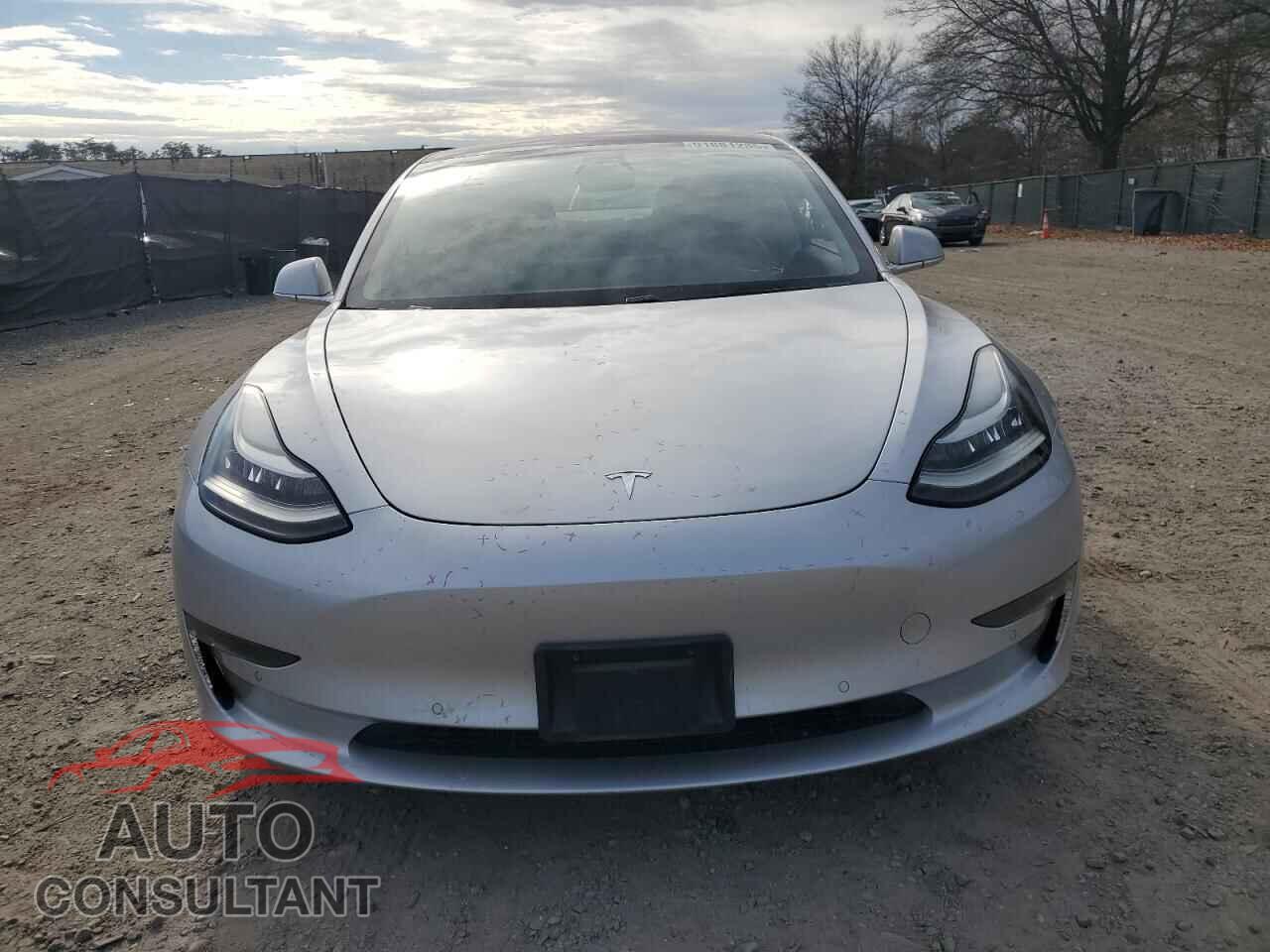 TESLA MODEL 3 2018 - 5YJ3E1EB7JF054476