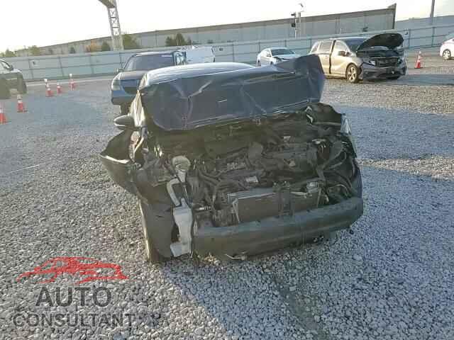 VOLKSWAGEN PASSAT 2015 - 1VWAT7A38FC115401