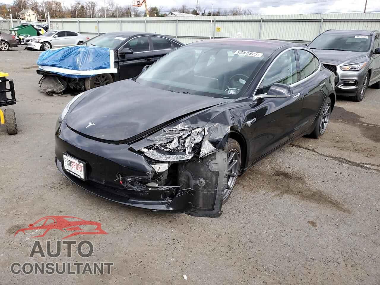 TESLA MODEL 3 2018 - 5YJ3E1EA9JF122929