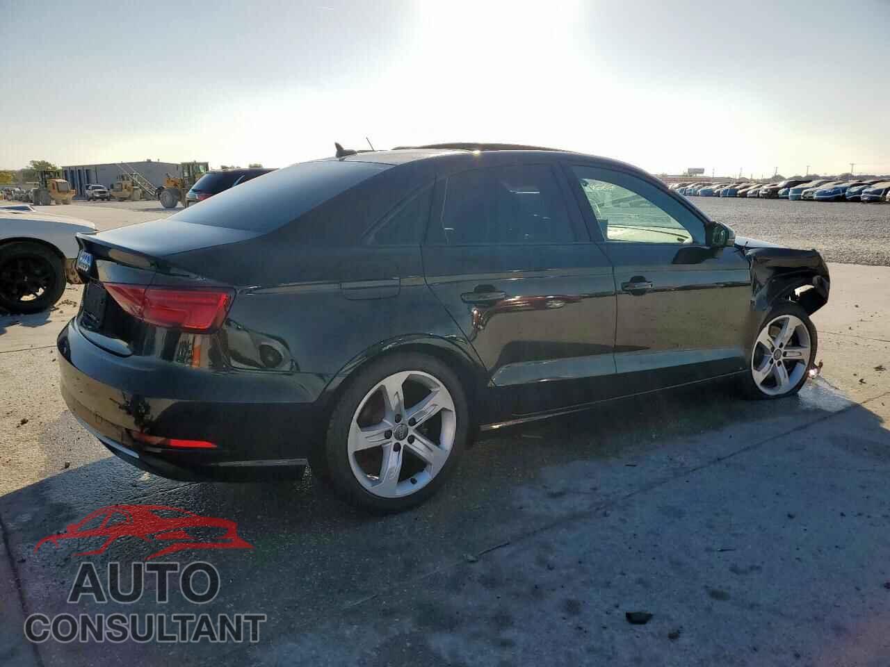 AUDI A3 2018 - WAUAUGFF5J1082670