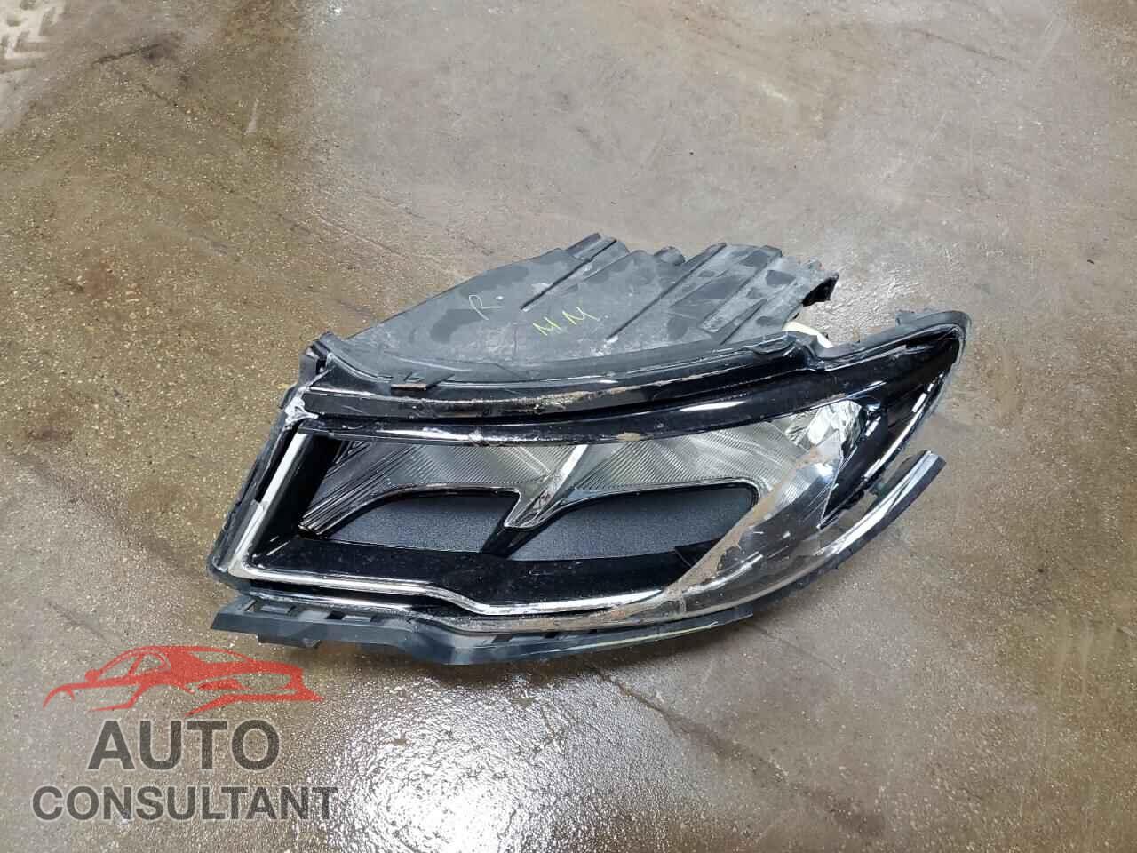 JEEP COMPASS 2017 - 3C4NJDBB7HT692913