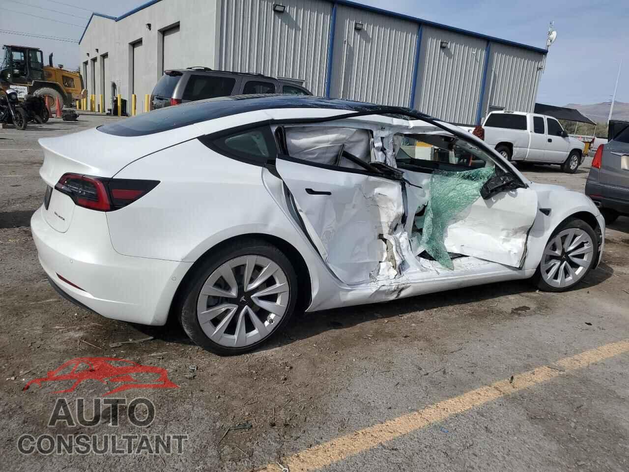 TESLA MODEL 3 2021 - 5YJ3E1EB3MF863087