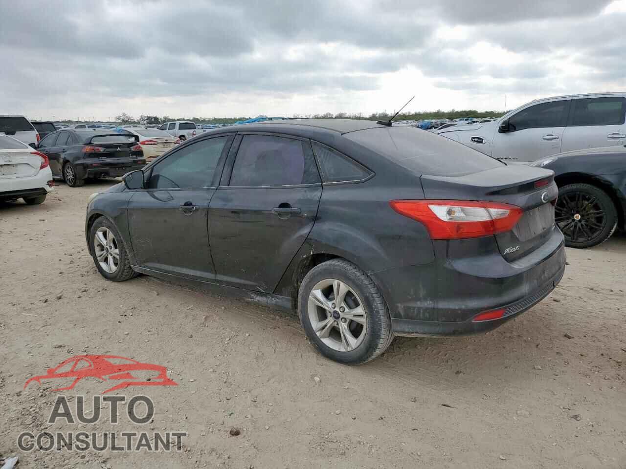 FORD FOCUS 2013 - 1FADP3F27DL297656