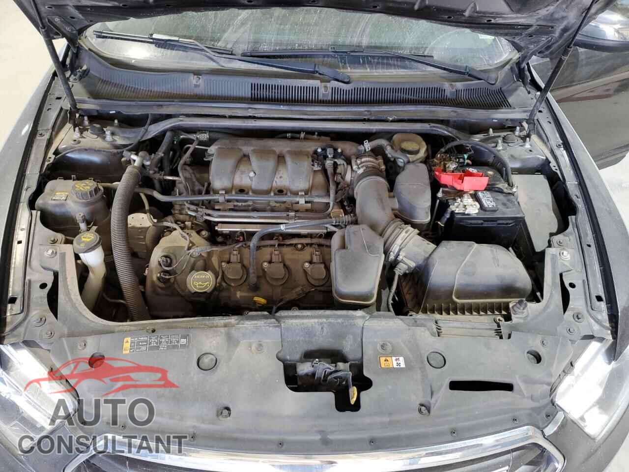 FORD TAURUS 2015 - 1FAHP2F83FG116077