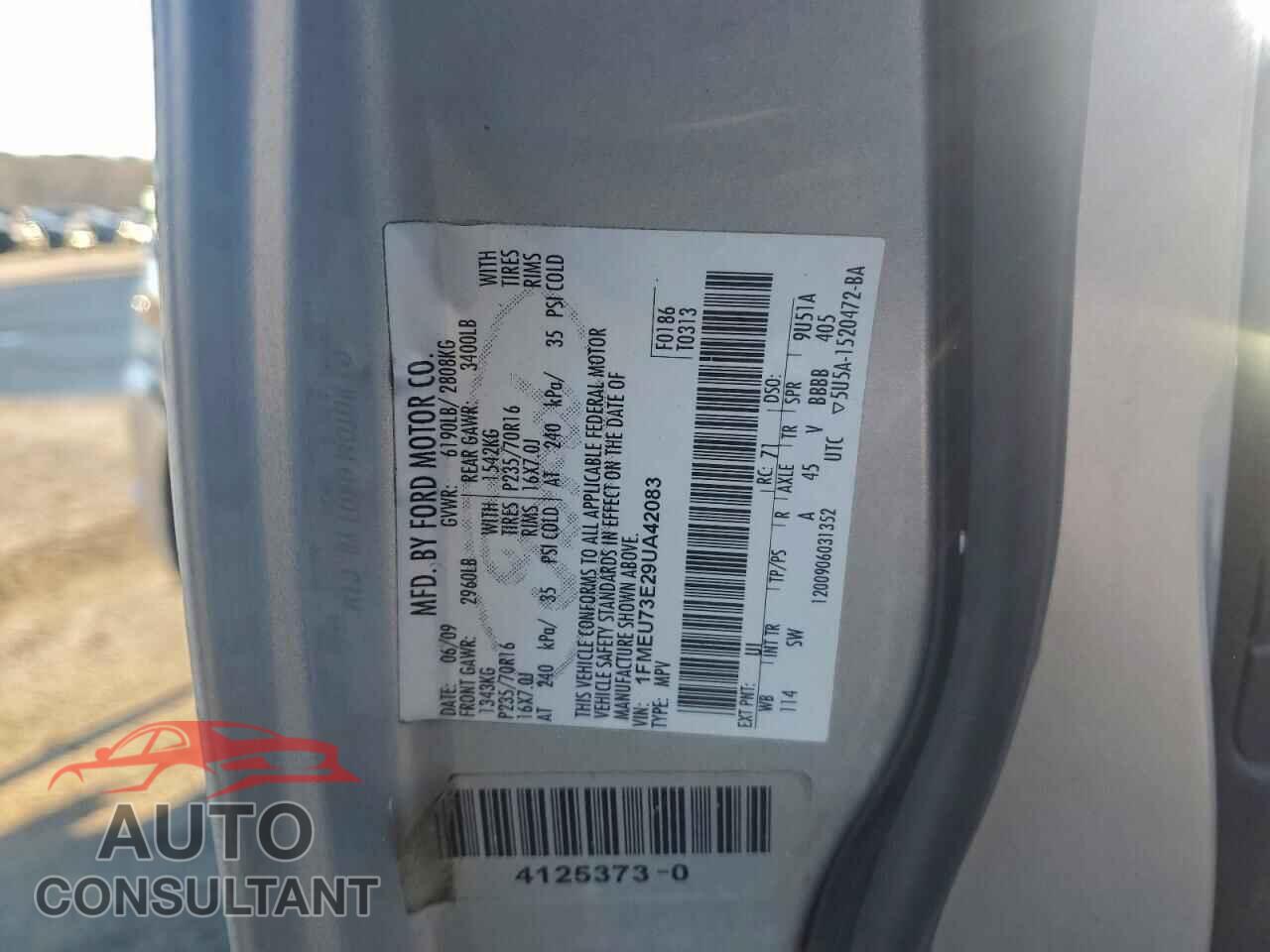 FORD EXPLORER 2009 - 1FMEU73E29UA42083