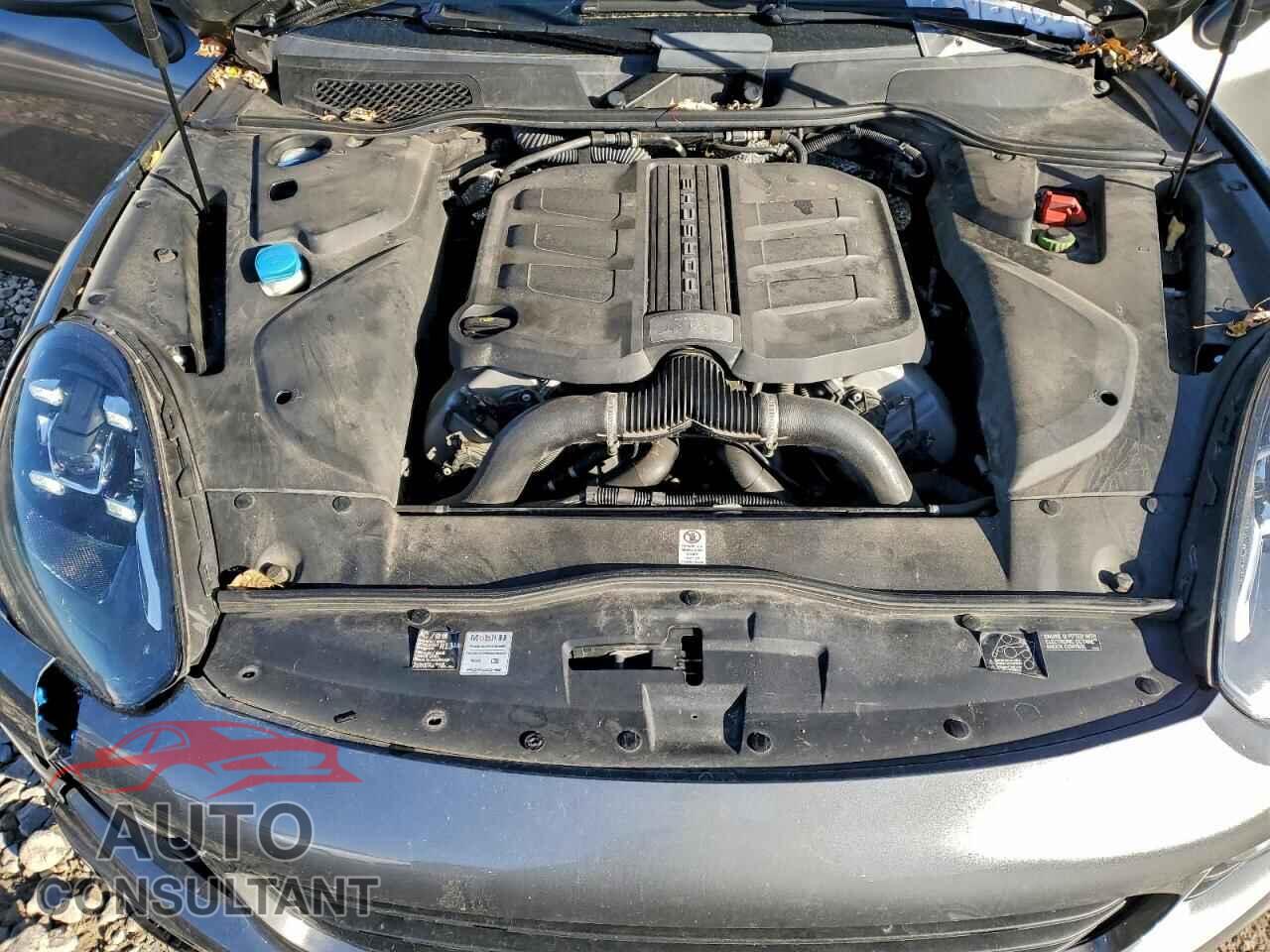 PORSCHE CAYENNE 2016 - WP1AB2A27GLA95643