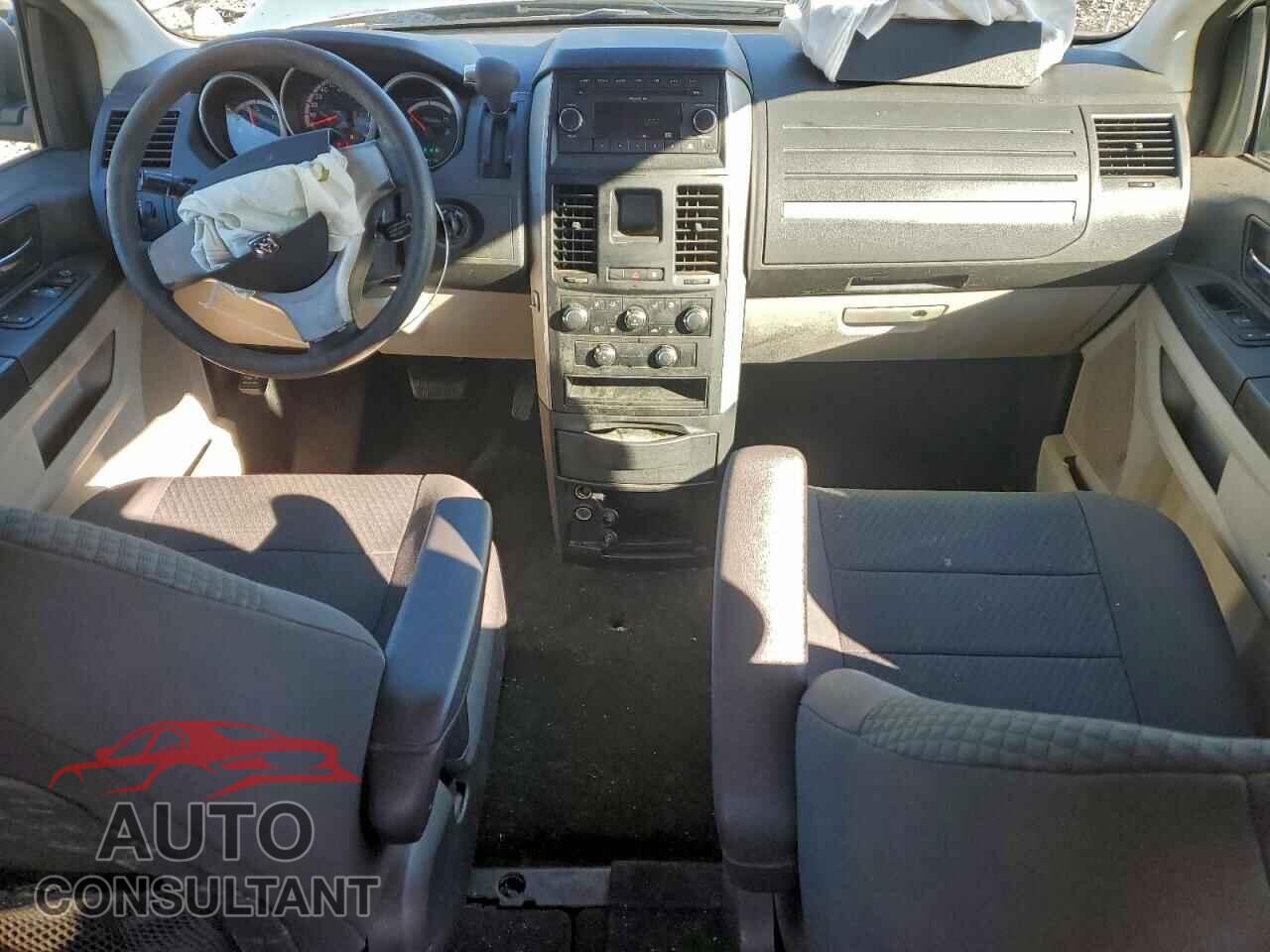 DODGE CARAVAN 2010 - 2D4RN4DE7AR372063