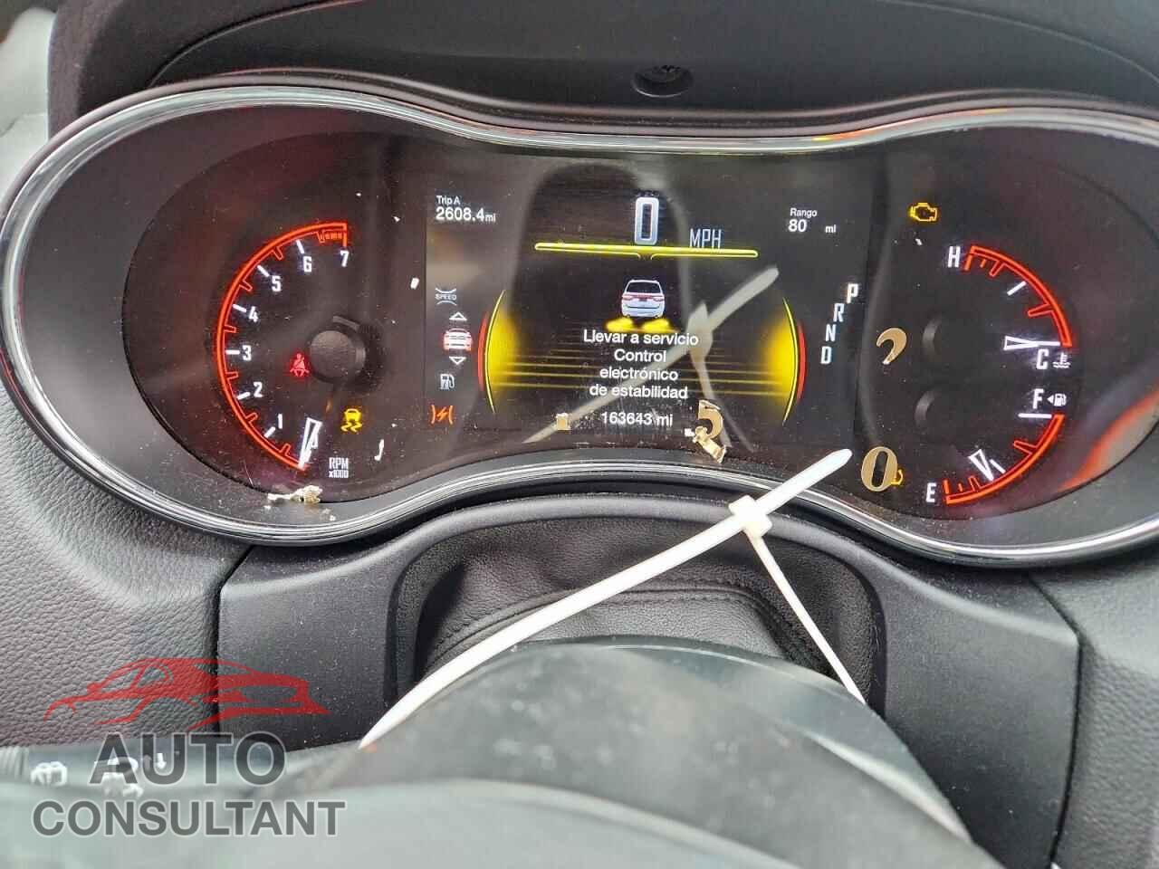 DODGE DURANGO 2018 - 1C4RDJAG2JC176495
