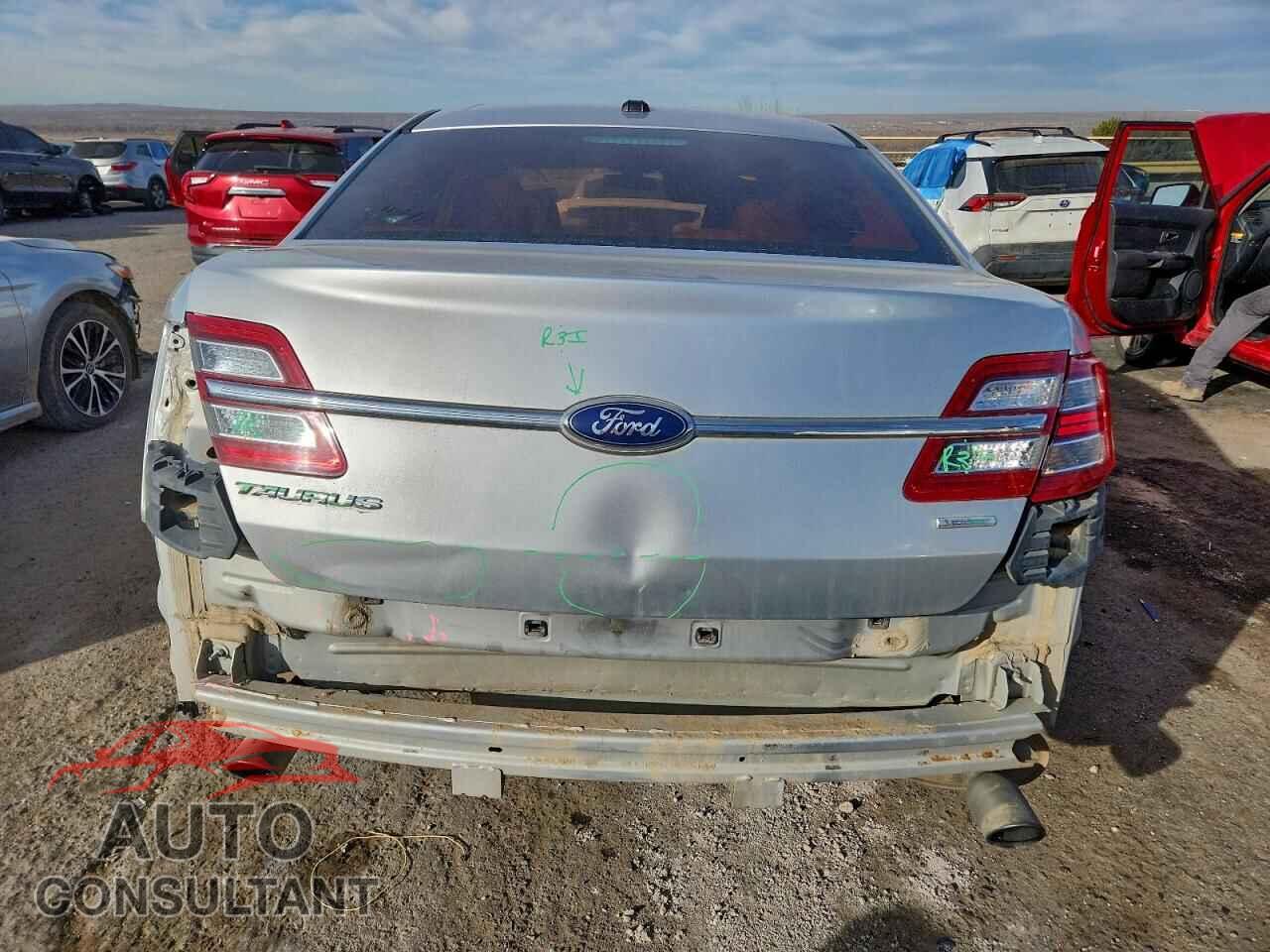 FORD TAURUS 2013 - 1FAHP2D90DG175189