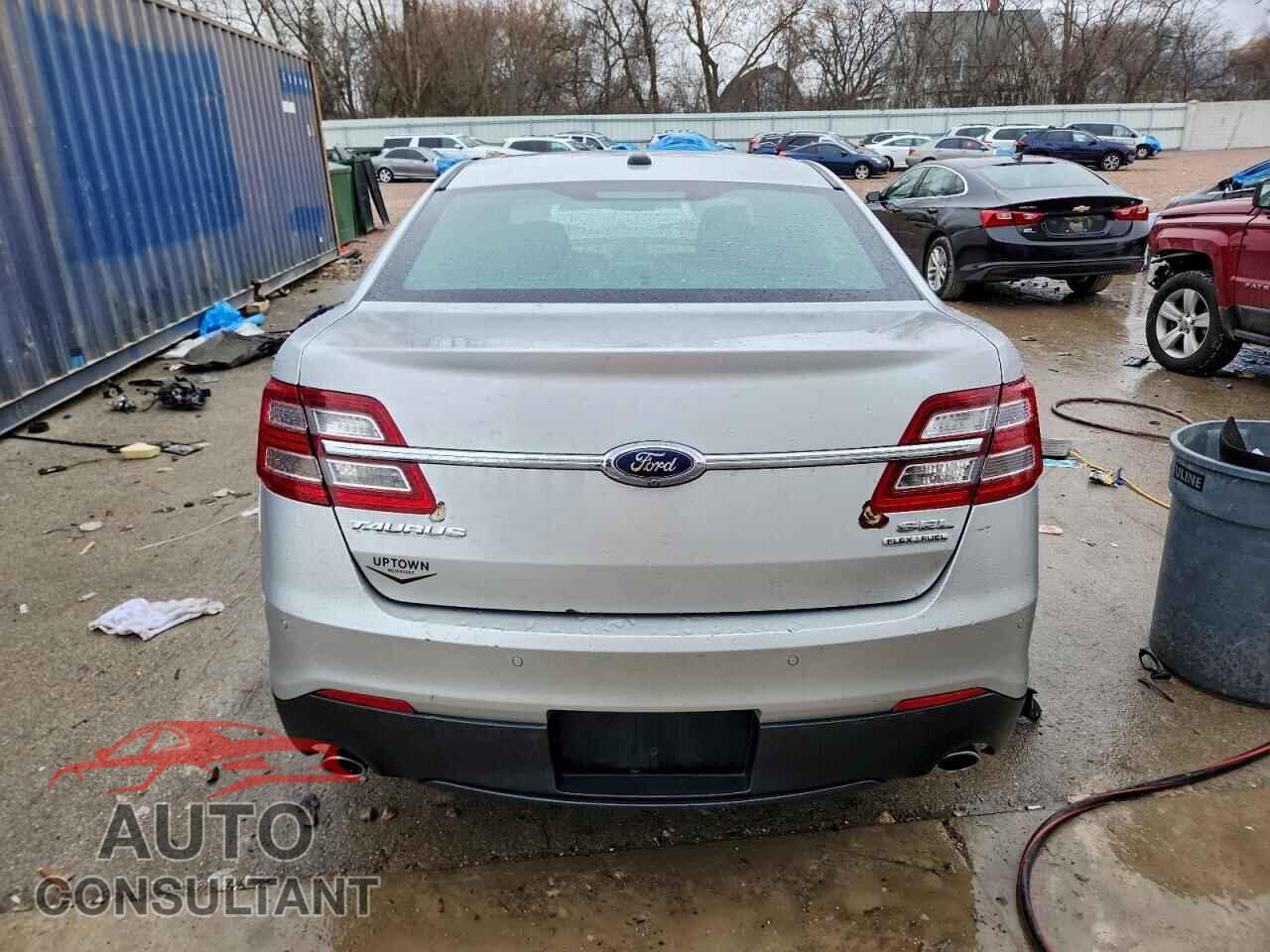 FORD TAURUS 2014 - 1FAHP2E89EG121137