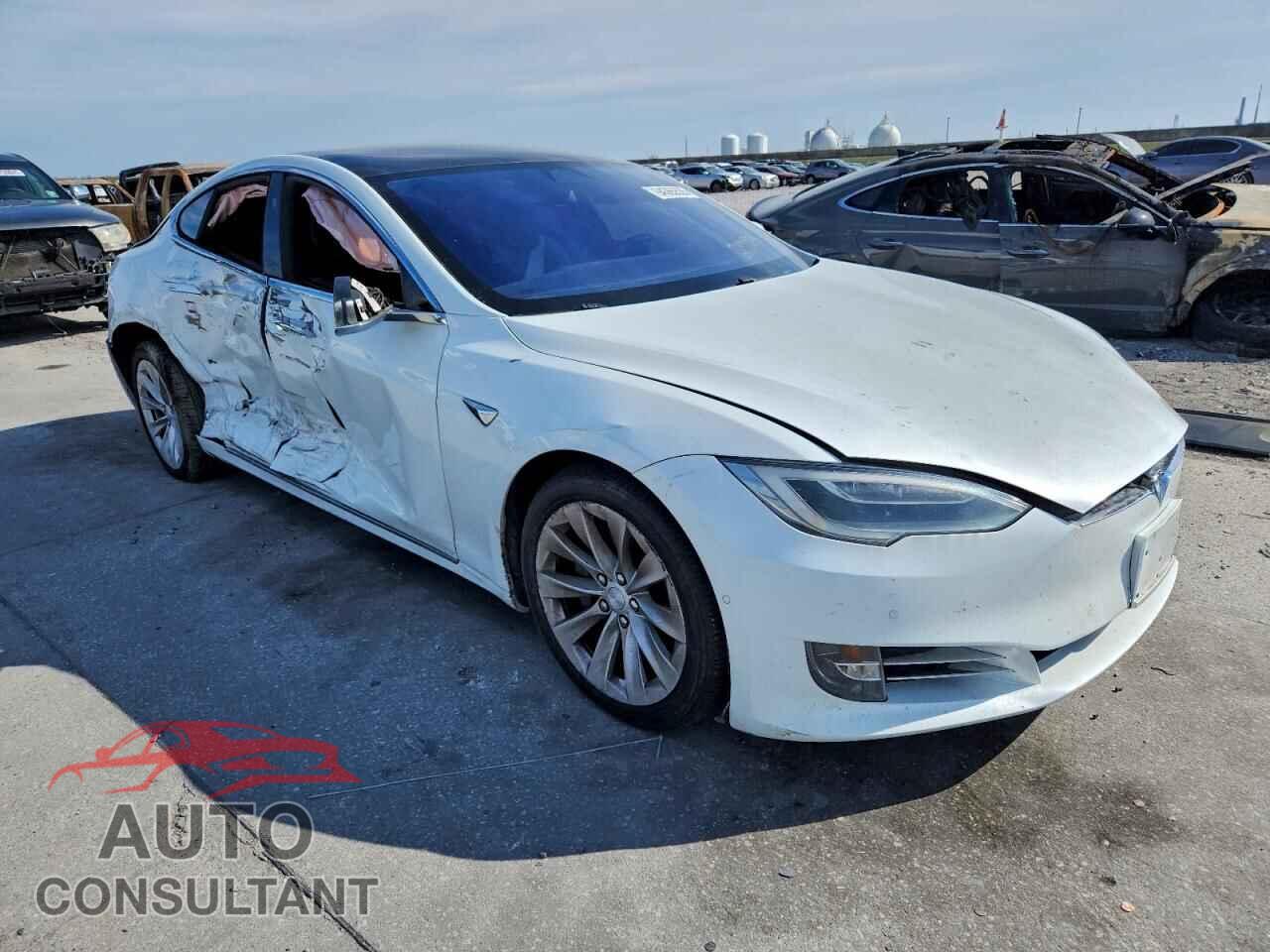 TESLA MODEL S 2018 - 5YJSA1E25JF281804