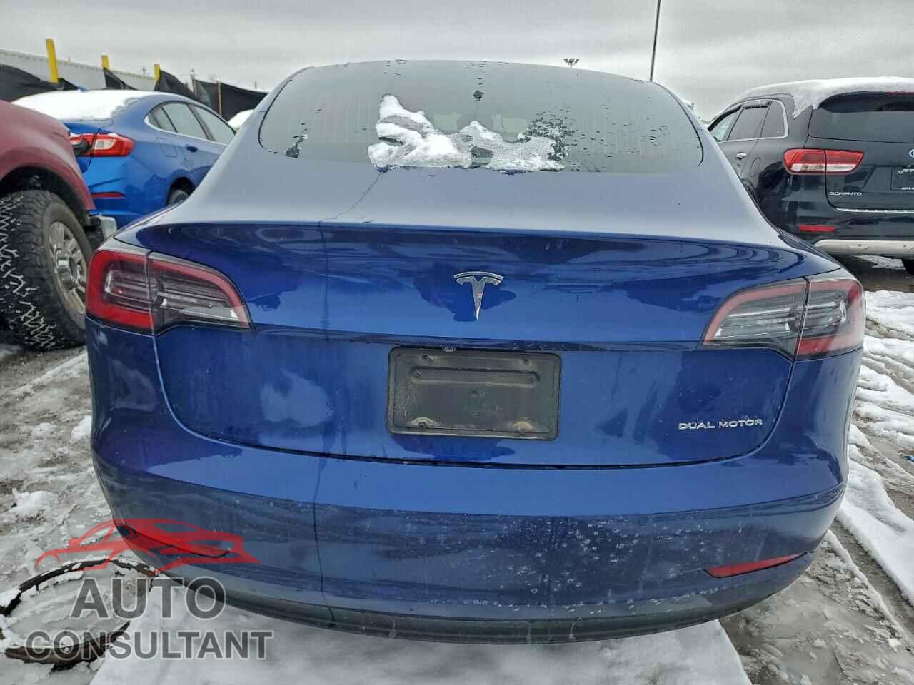 TESLA MODEL 3 2020 - 5YJ3E1EB0LF668403