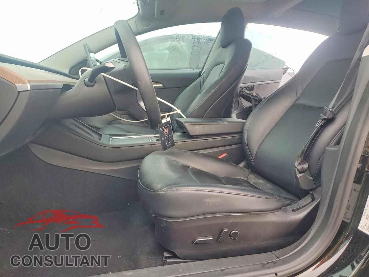 TESLA MODEL 3 2022 - 5YJ3E1EB0NF349747