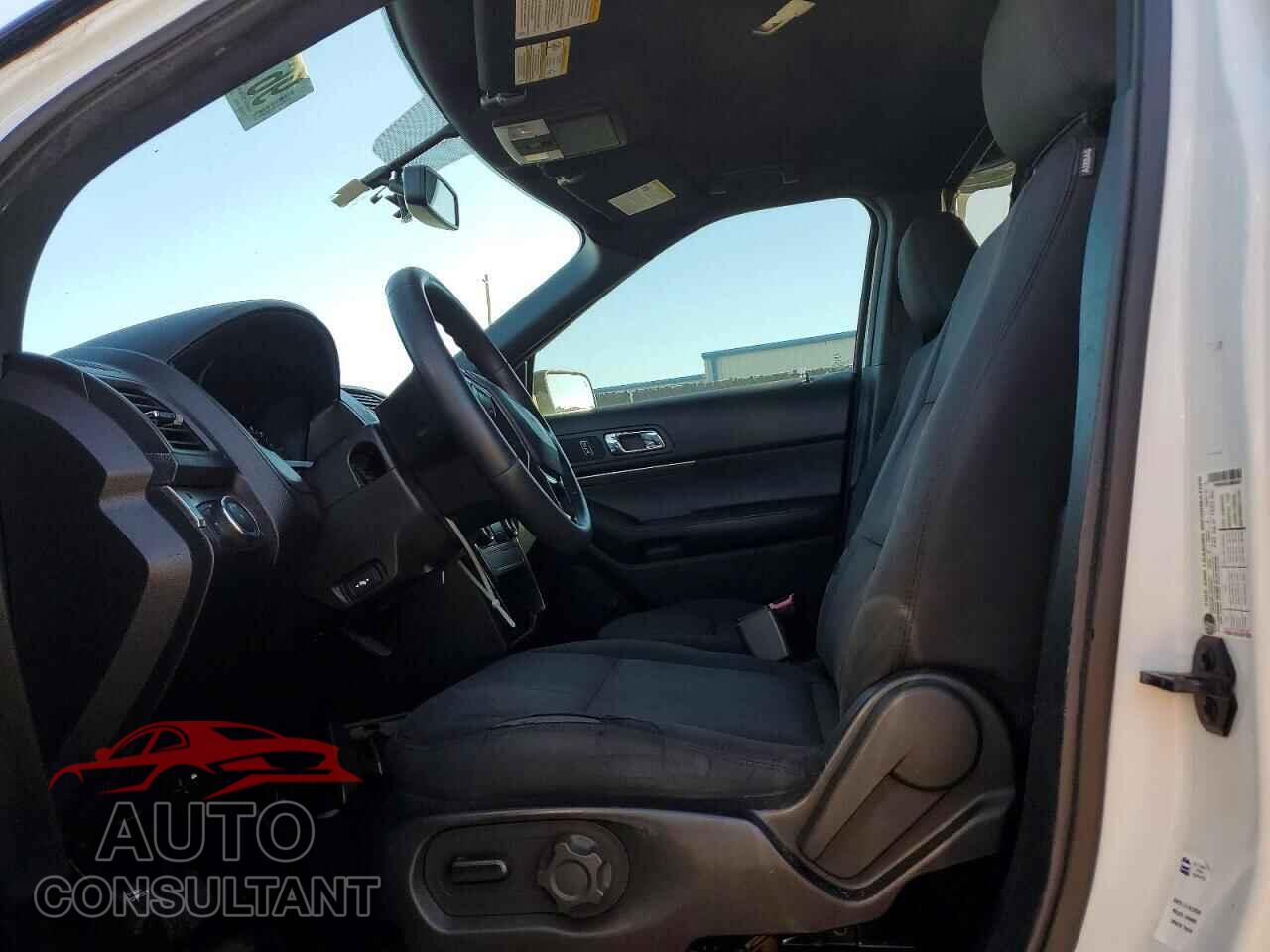FORD EXPLORER 2018 - 1FM5K8AR8JGB46307
