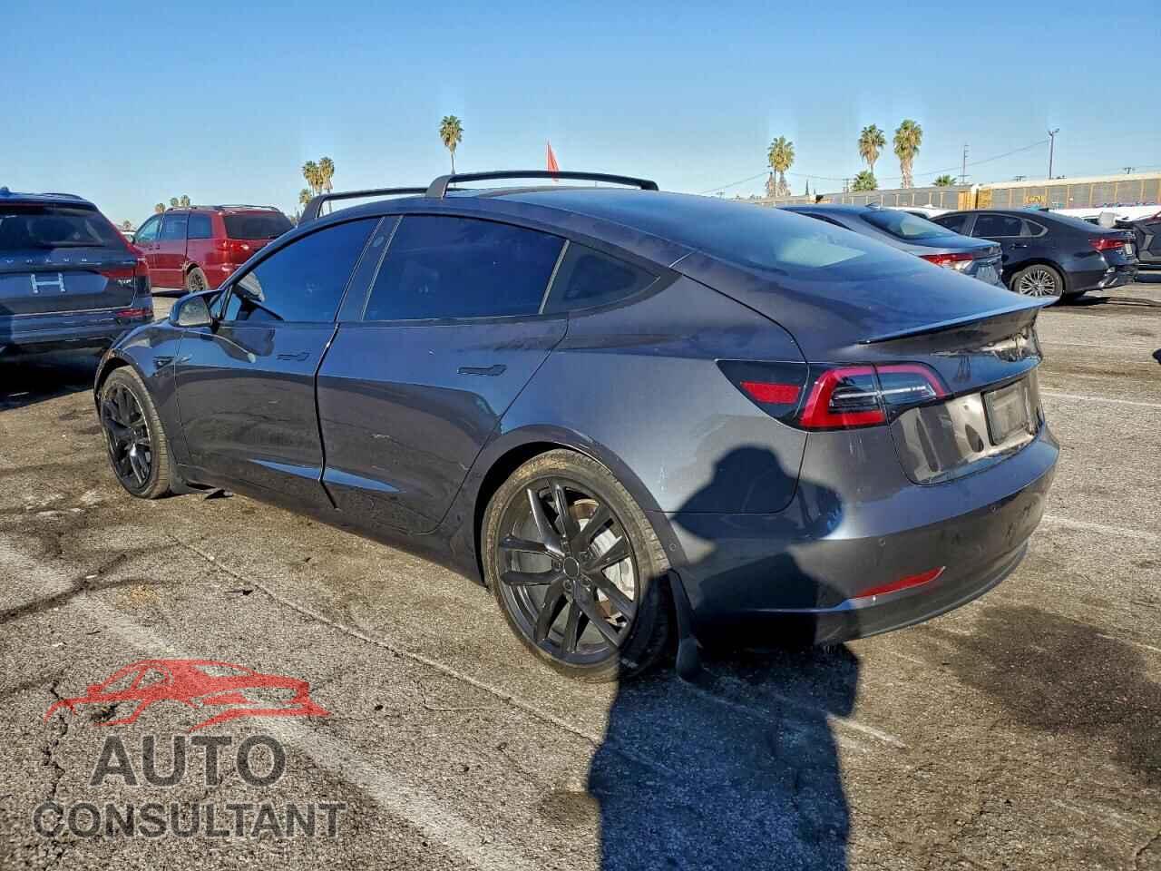 TESLA MODEL 3 2019 - 5YJ3E1EB9KF437014