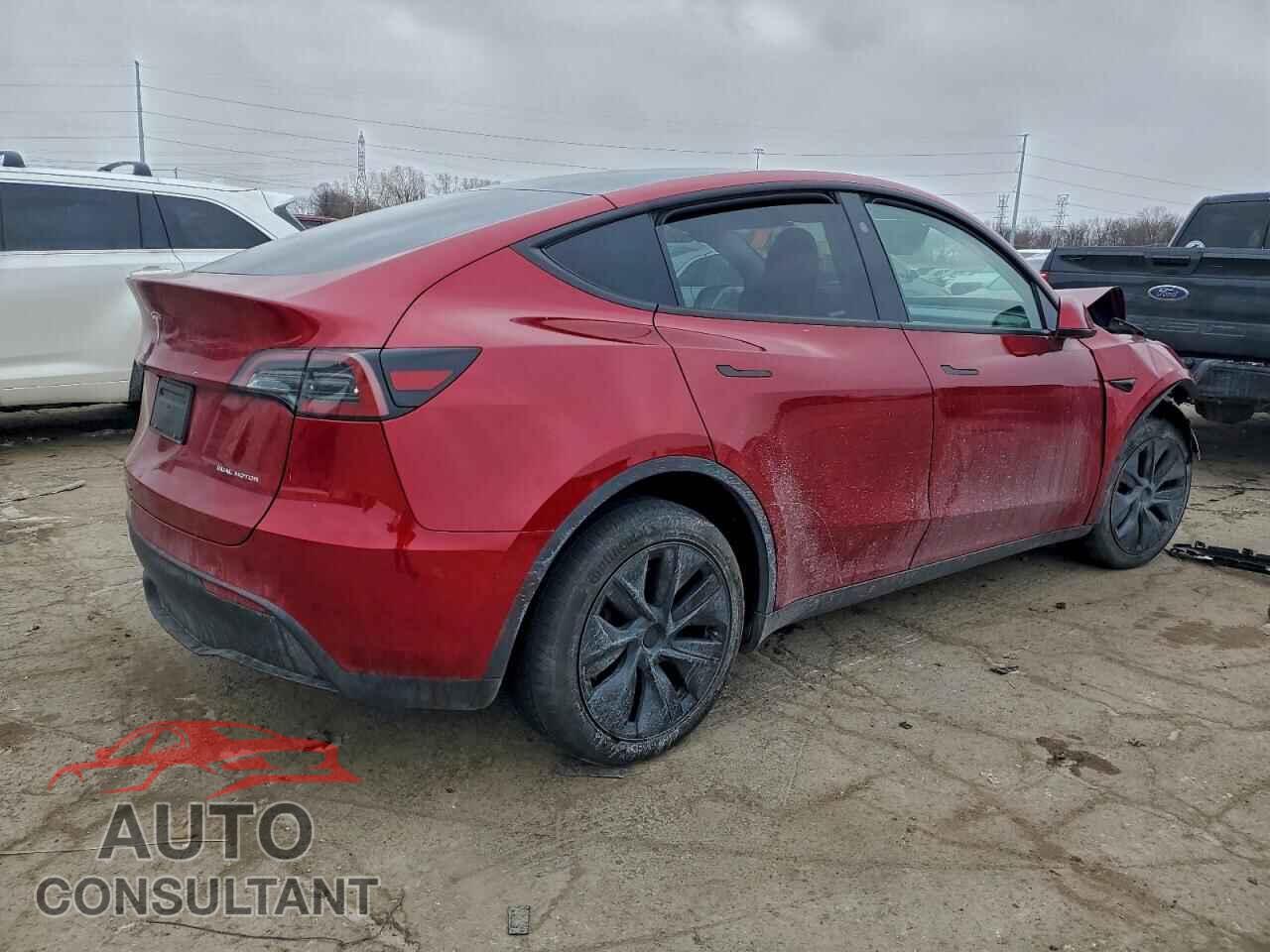 TESLA MODEL Y 2024 - 7SAYGDEE7RF130580