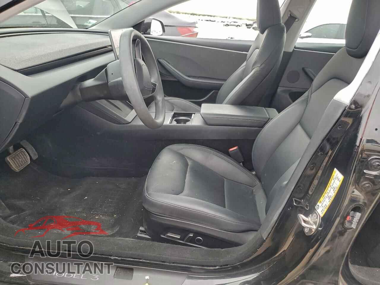 TESLA MODEL 3 2024 - 5YJ3E1EA2RF841693