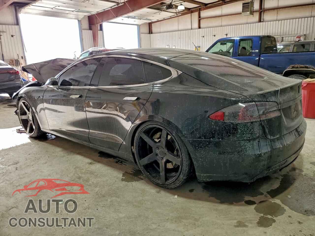 TESLA MODEL S 2015 - 5YJSA1H29FFP69382