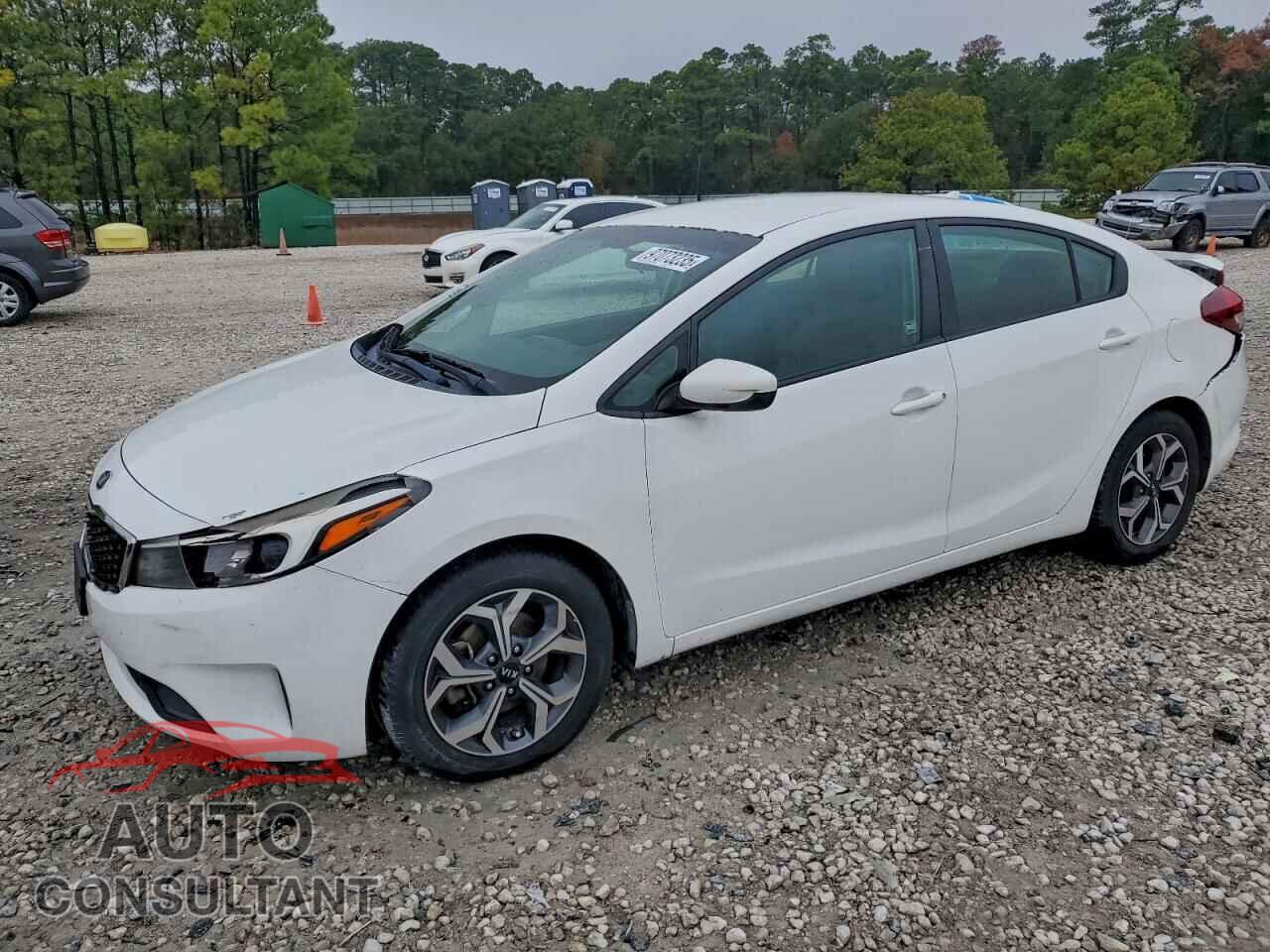 KIA FORTE 2017 - 3KPFK4A77HE061324