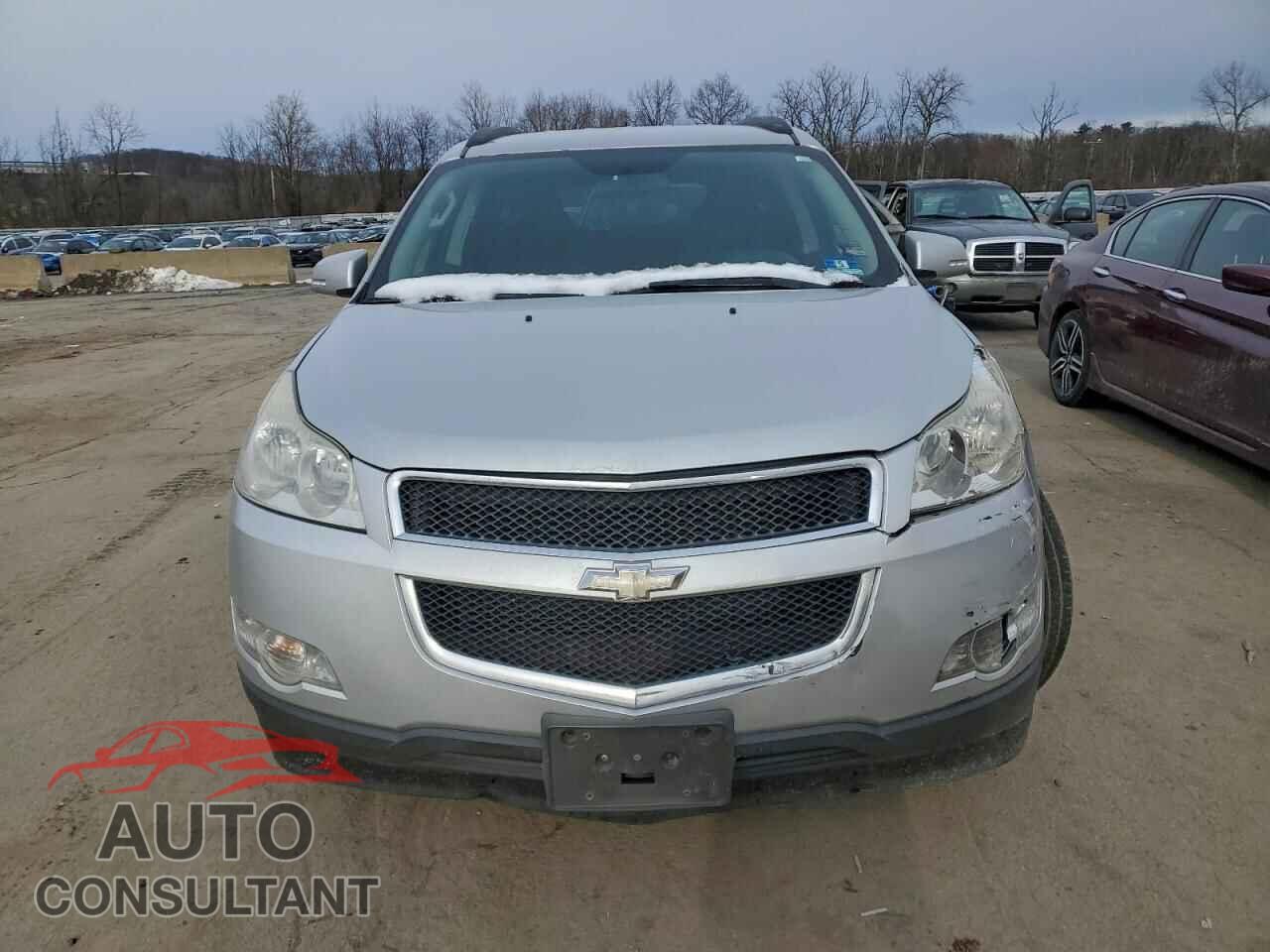 CHEVROLET TRAVERSE 2010 - 1GNLVFED2AJ214830