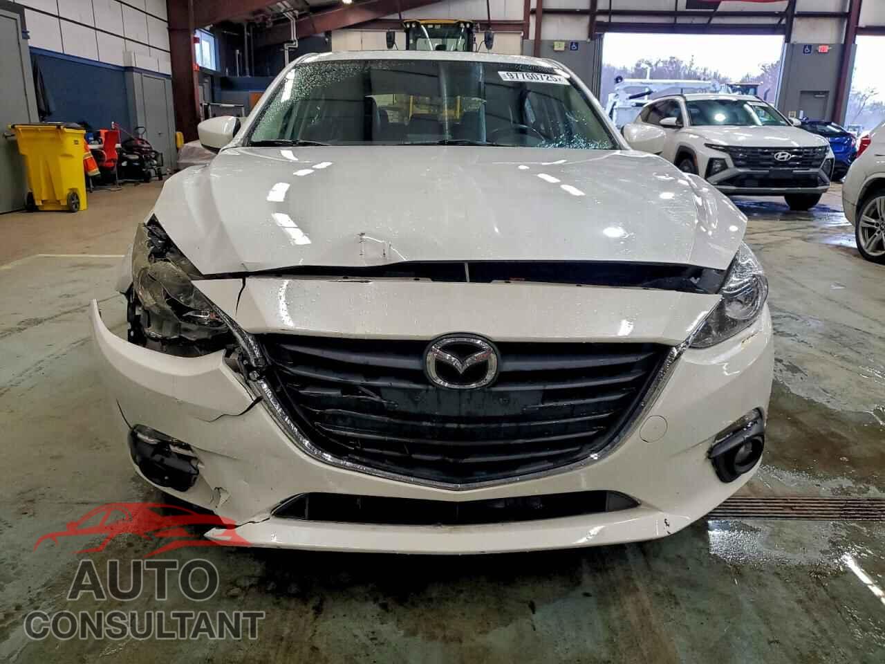 MAZDA 3 2015 - JM1BM1M76F1242191