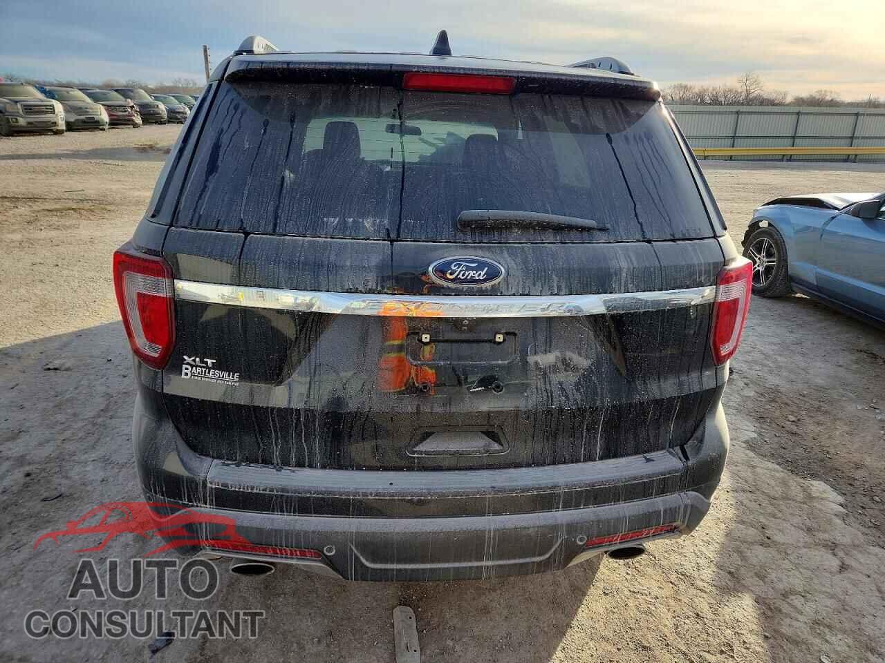 FORD EXPLORER 2018 - 1FM5K7D84JGB55017