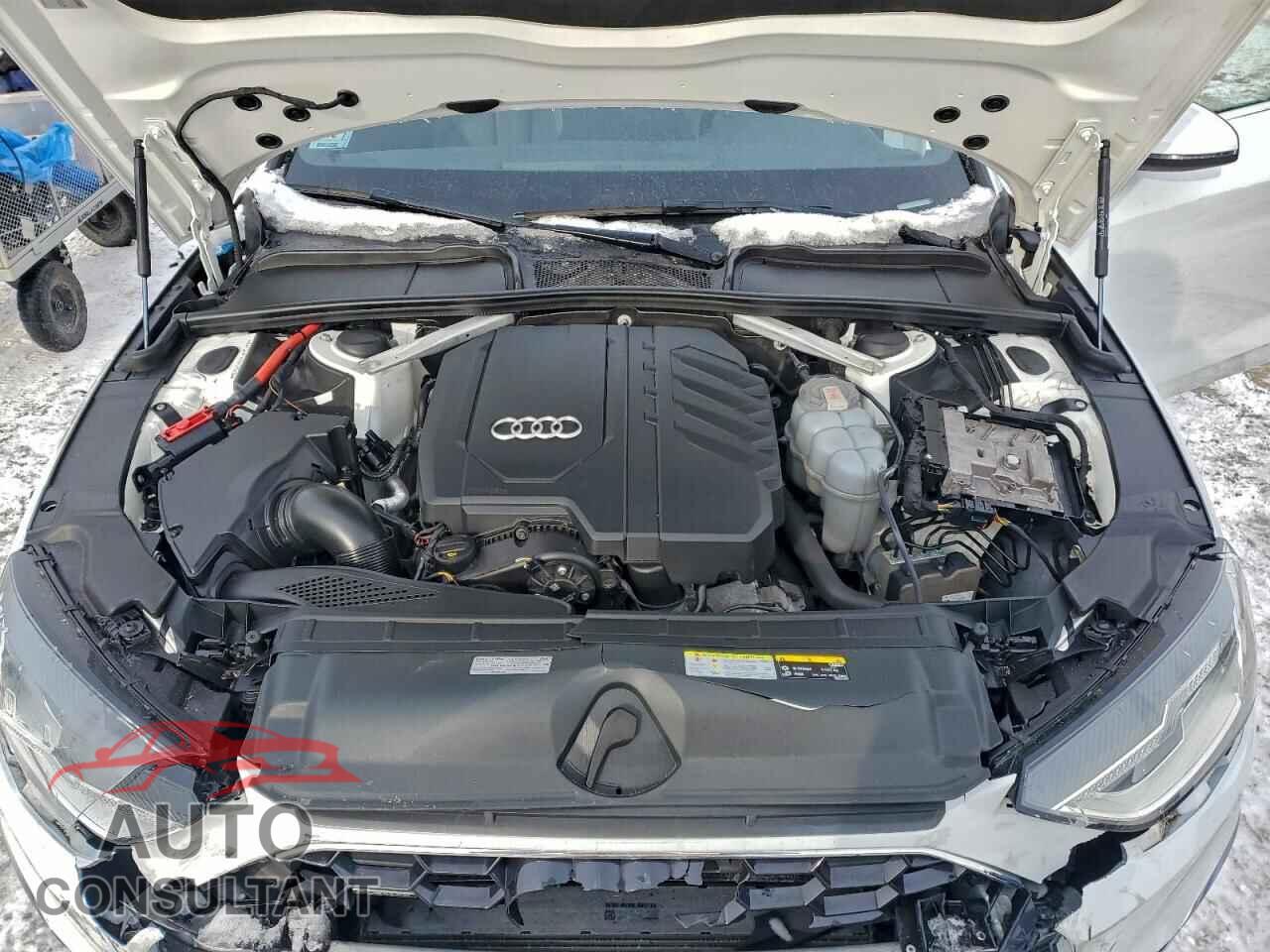 AUDI A4 2021 - WAUDAAF46MA035234