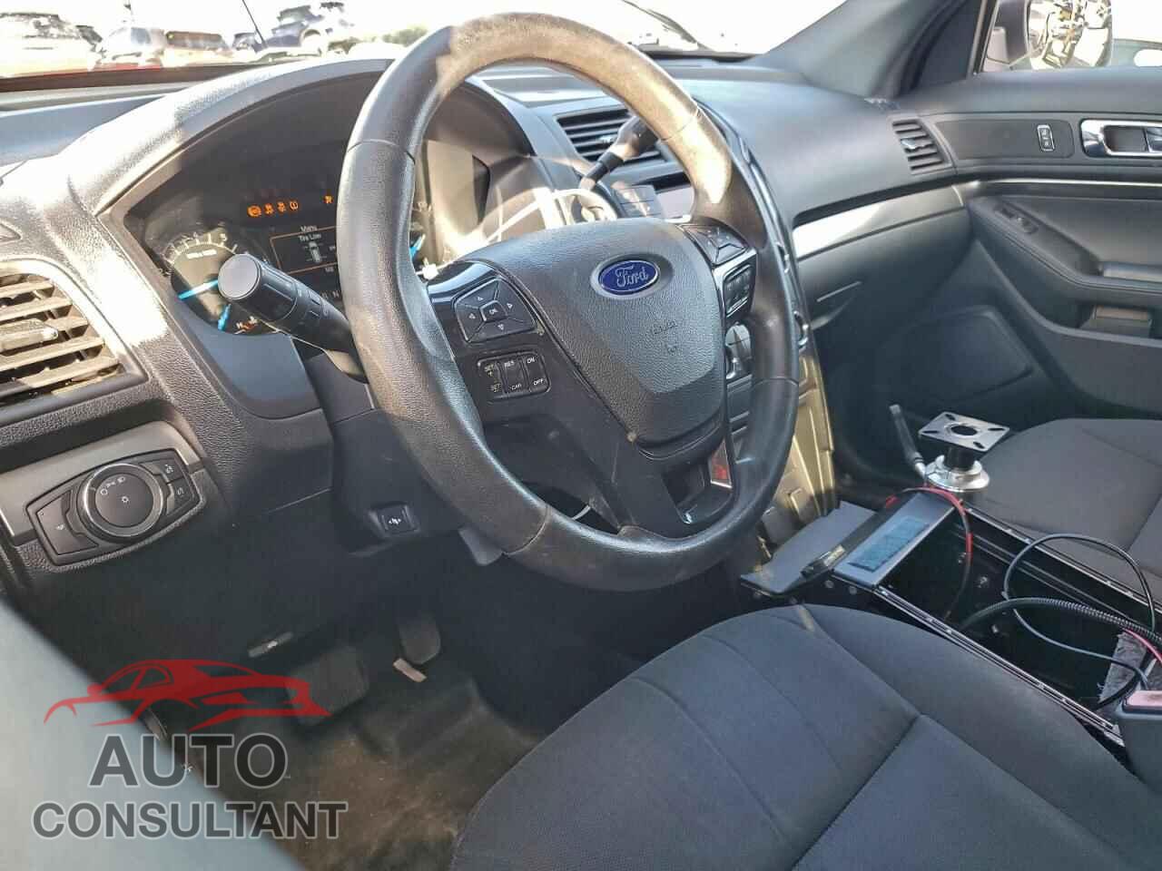 FORD EXPLORER 2018 - 1FM5K8AR0JGB92309