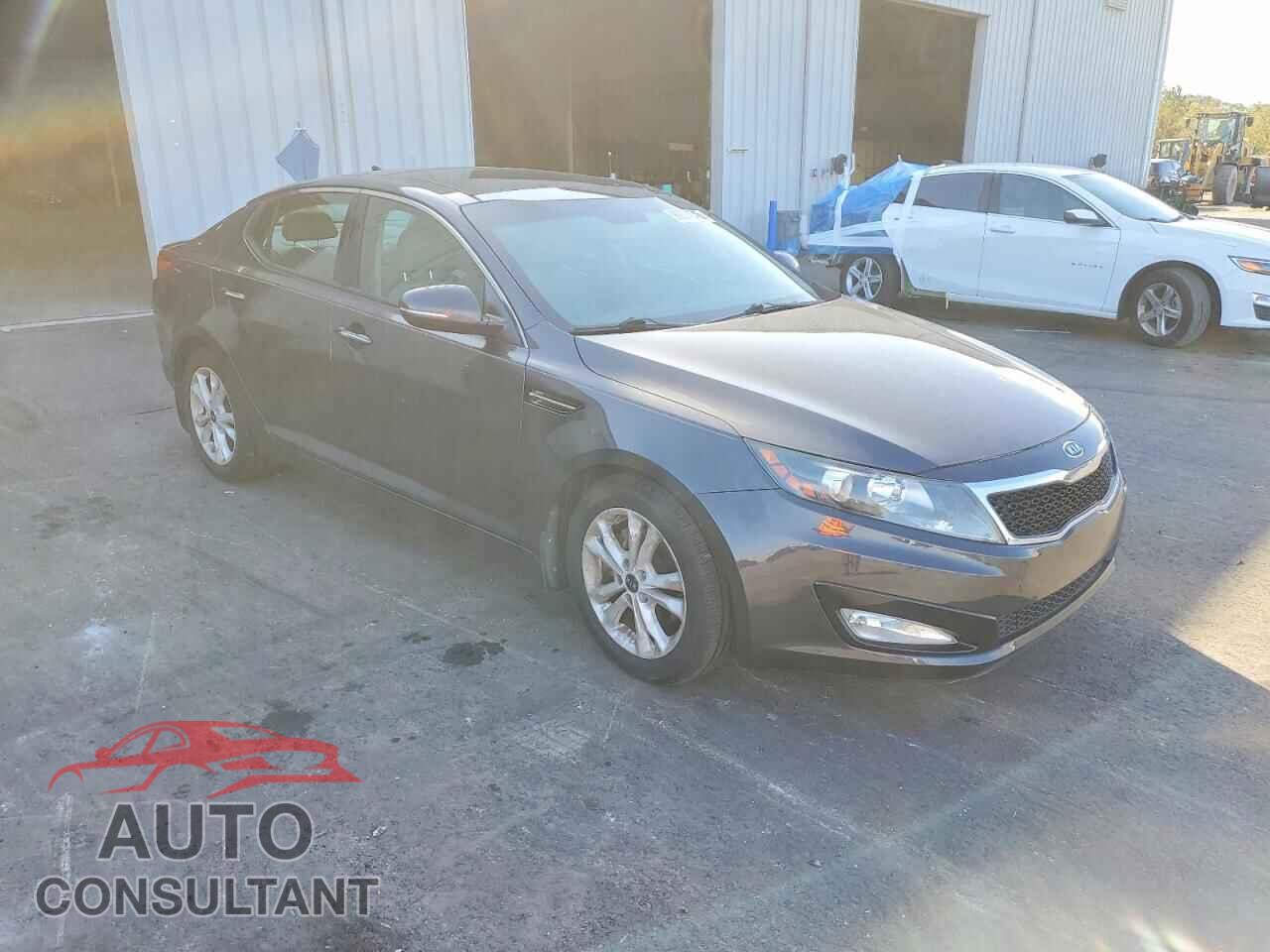 KIA OPTIMA 2011 - KNAGN4A70B5118801