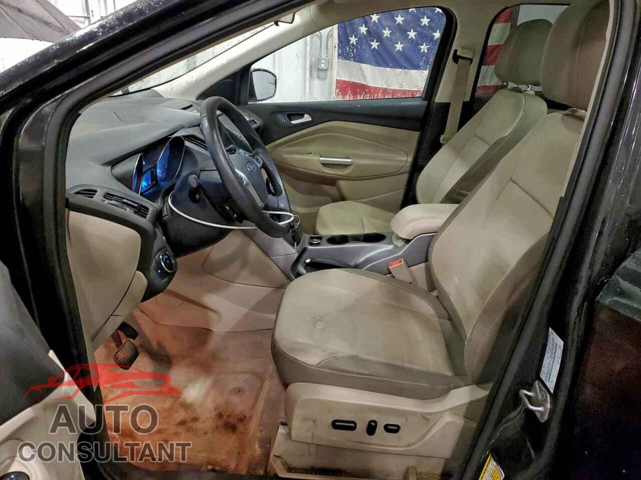 FORD ESCAPE 2014 - 1FMCU9G99EUD51172