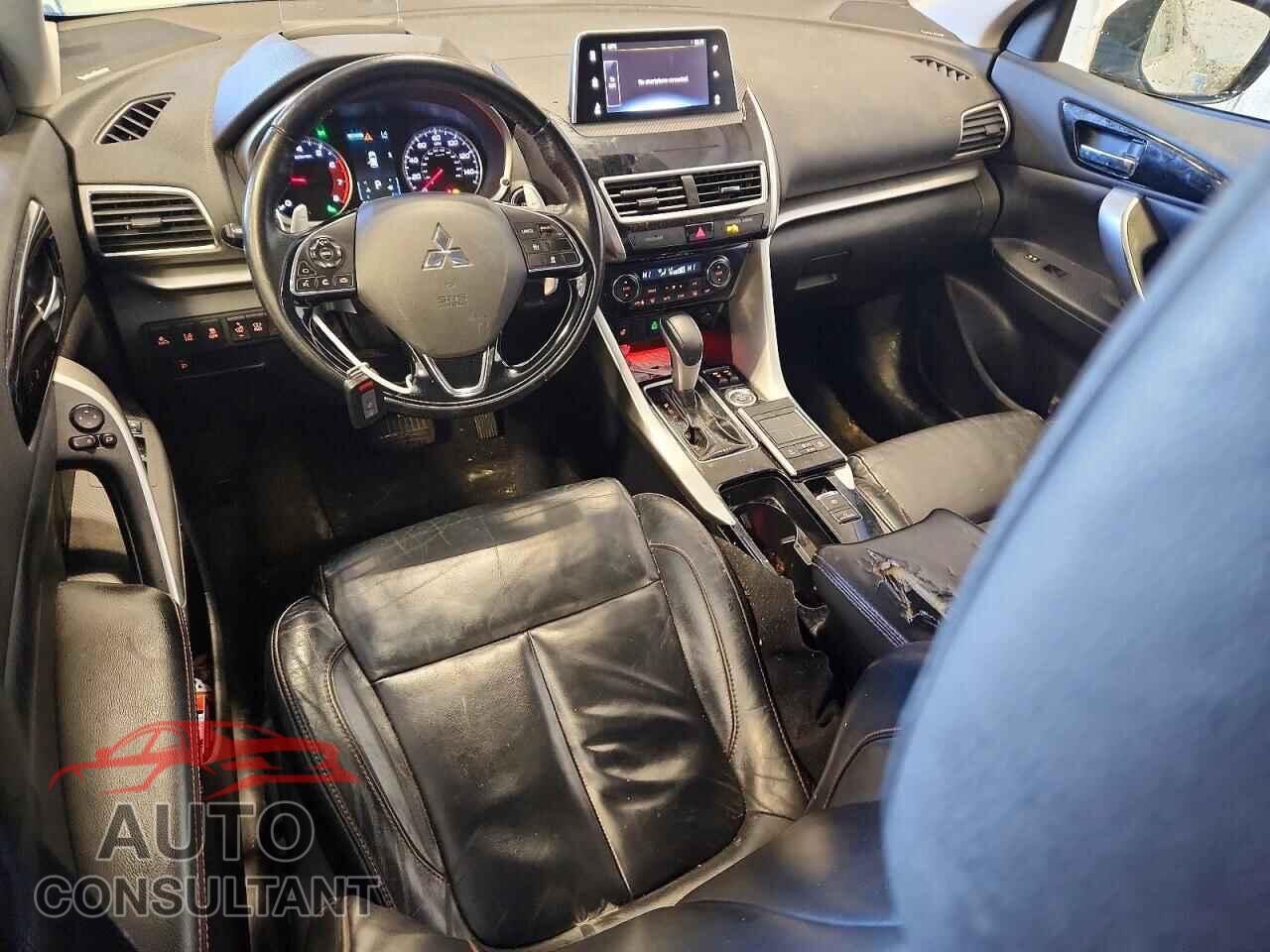 MITSUBISHI ECLIPSE 2018 - JA4AT5AA8JZ063872