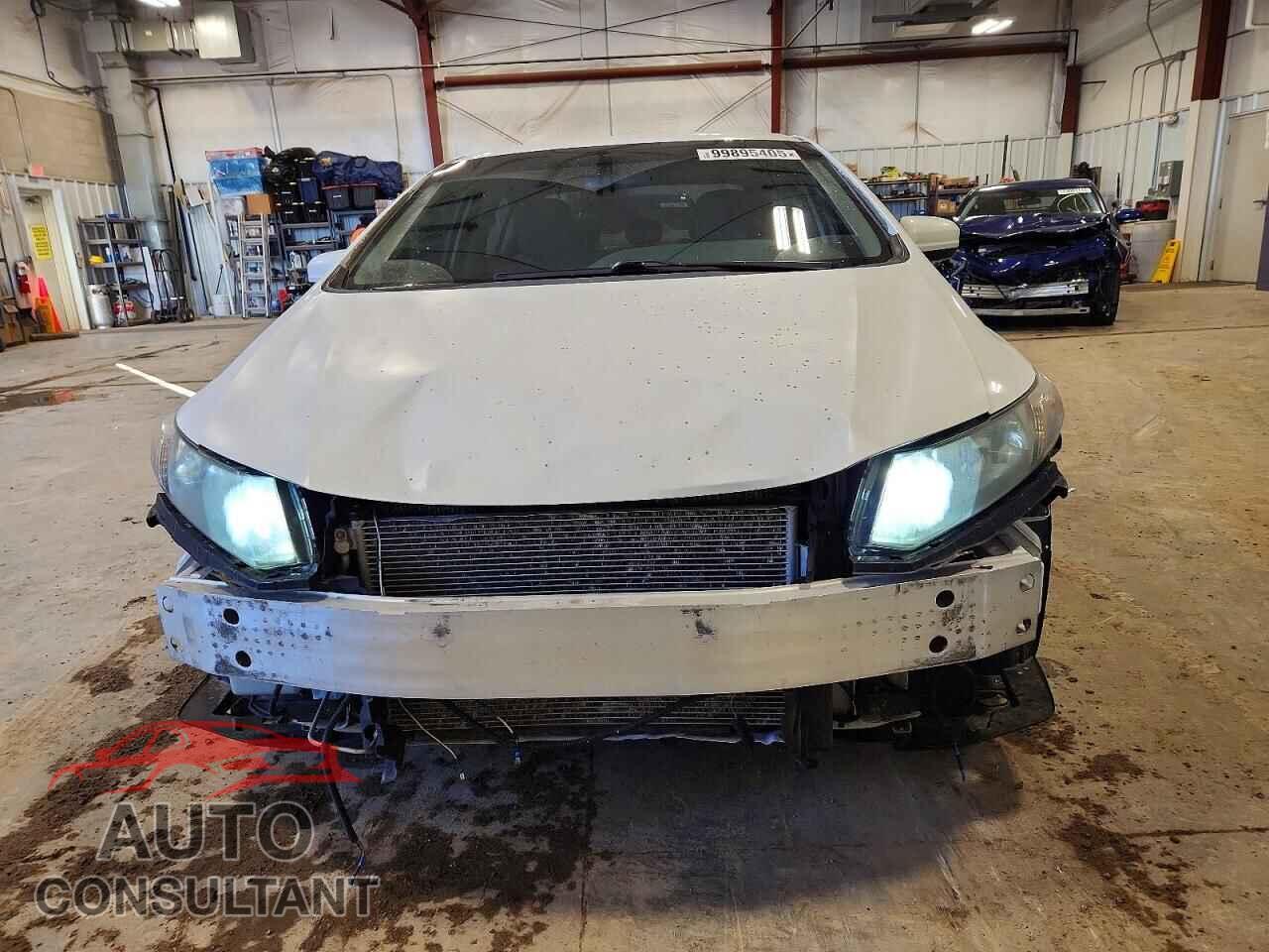 HONDA CIVIC 2014 - 19XFB2E53EE004952
