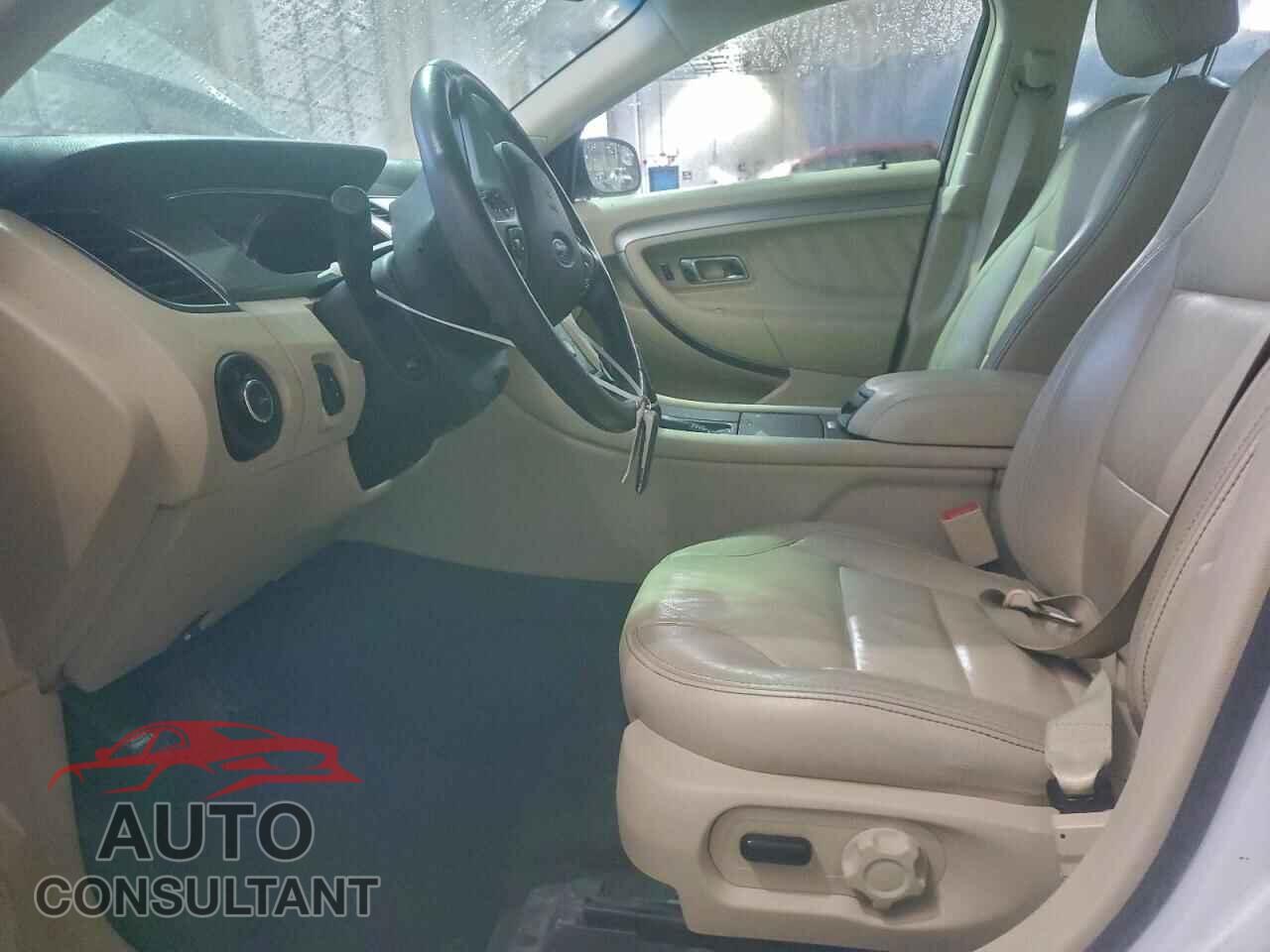 FORD TAURUS 2016 - 1FAHP2E84GG140827