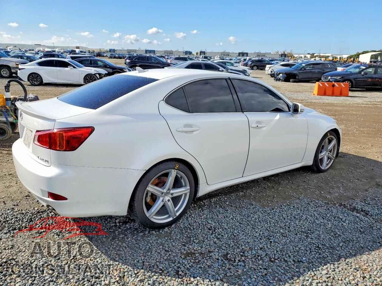 LEXUS IS 2010 - JTHBF5C28A2096076