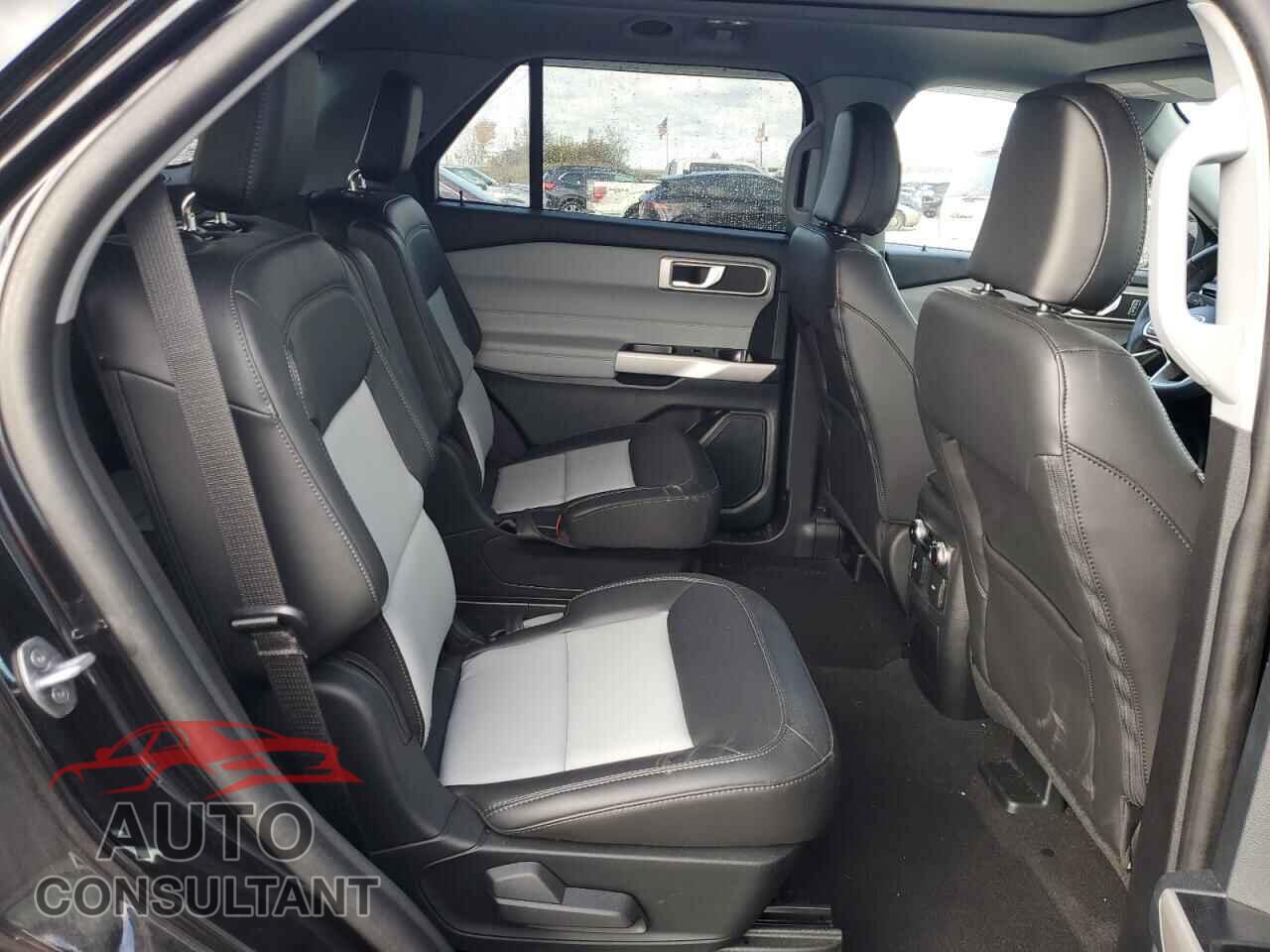 FORD EXPLORER 2024 - 1FMSK8DH2RGA40887