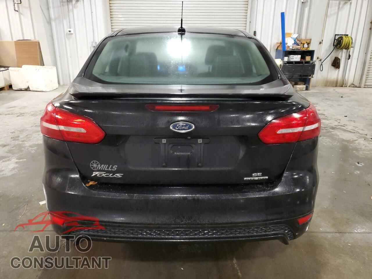 FORD FOCUS 2015 - 1FADP3F25FL314358
