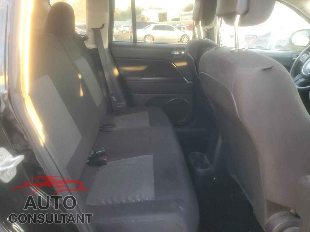 JEEP COMPASS 2012 - 1C4NJCBA5CD518855