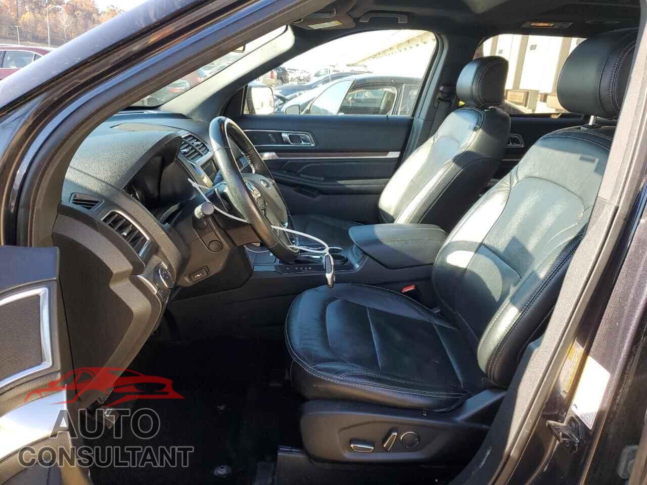 FORD EXPLORER 2017 - 1FM5K7F81HGD83483