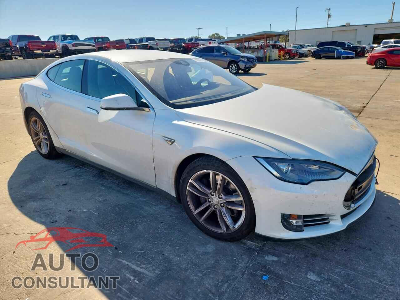 TESLA MODEL S 2015 - 5YJSA1S26FF091926