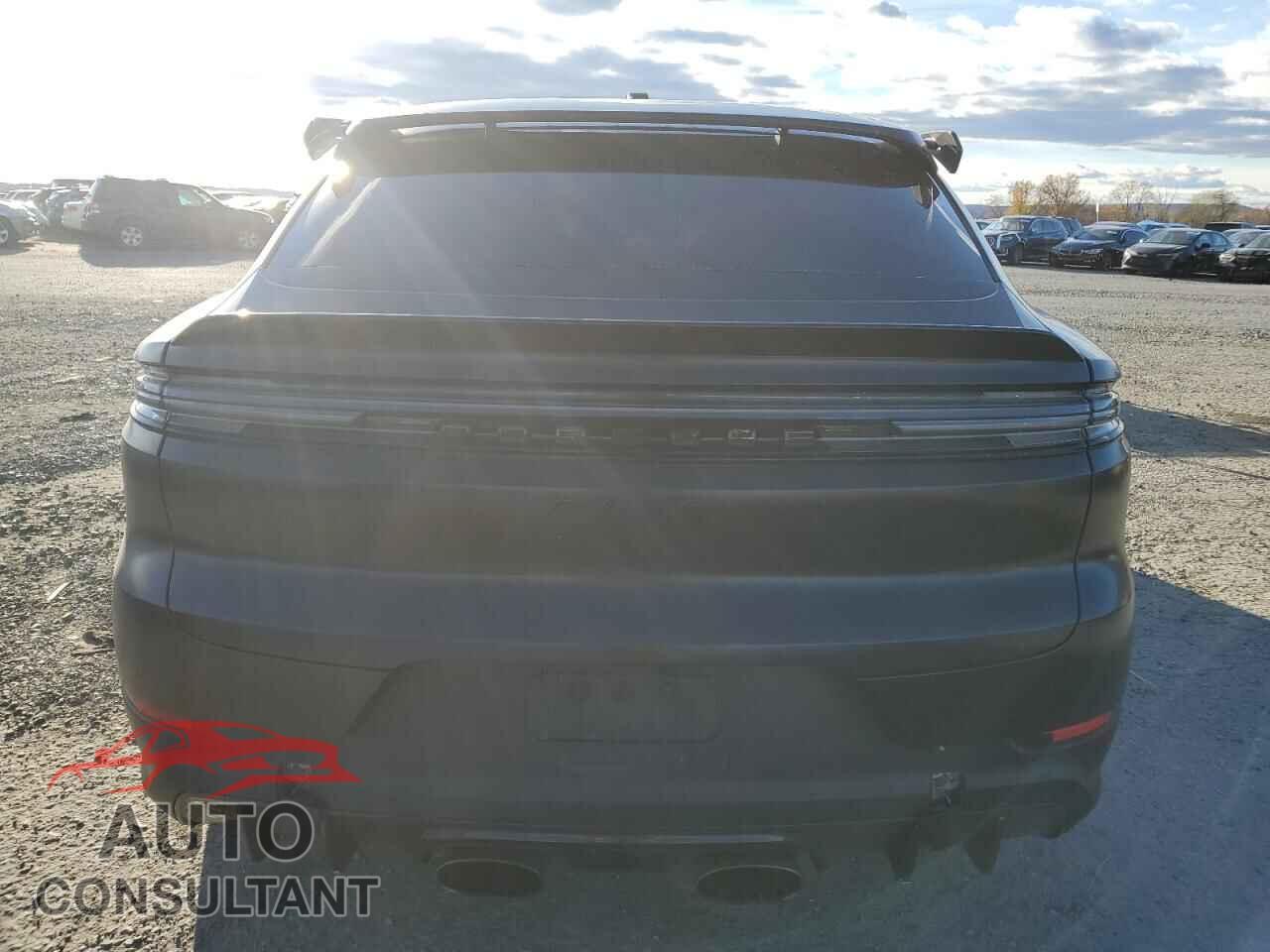 PORSCHE CAYENNE 2024 - WP1BK2AY2RDA72499