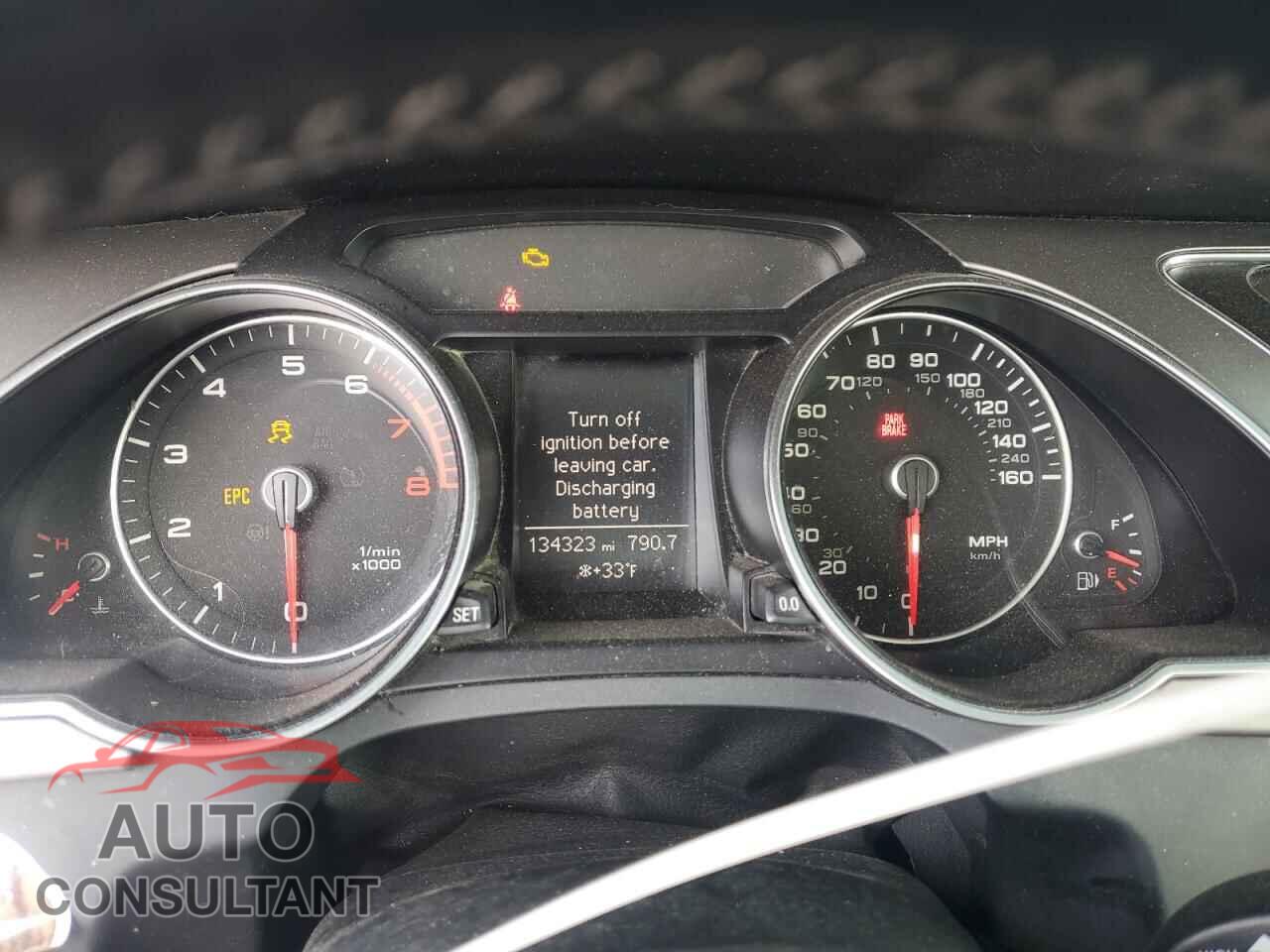 AUDI A5 2013 - WAUGFAFR2DA075644