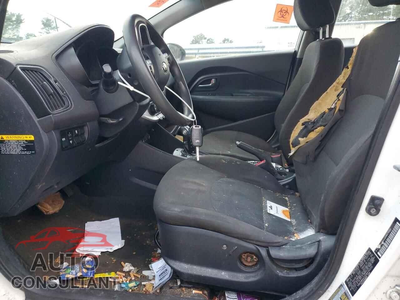 KIA RIO 2017 - KNADM4A32H6070532