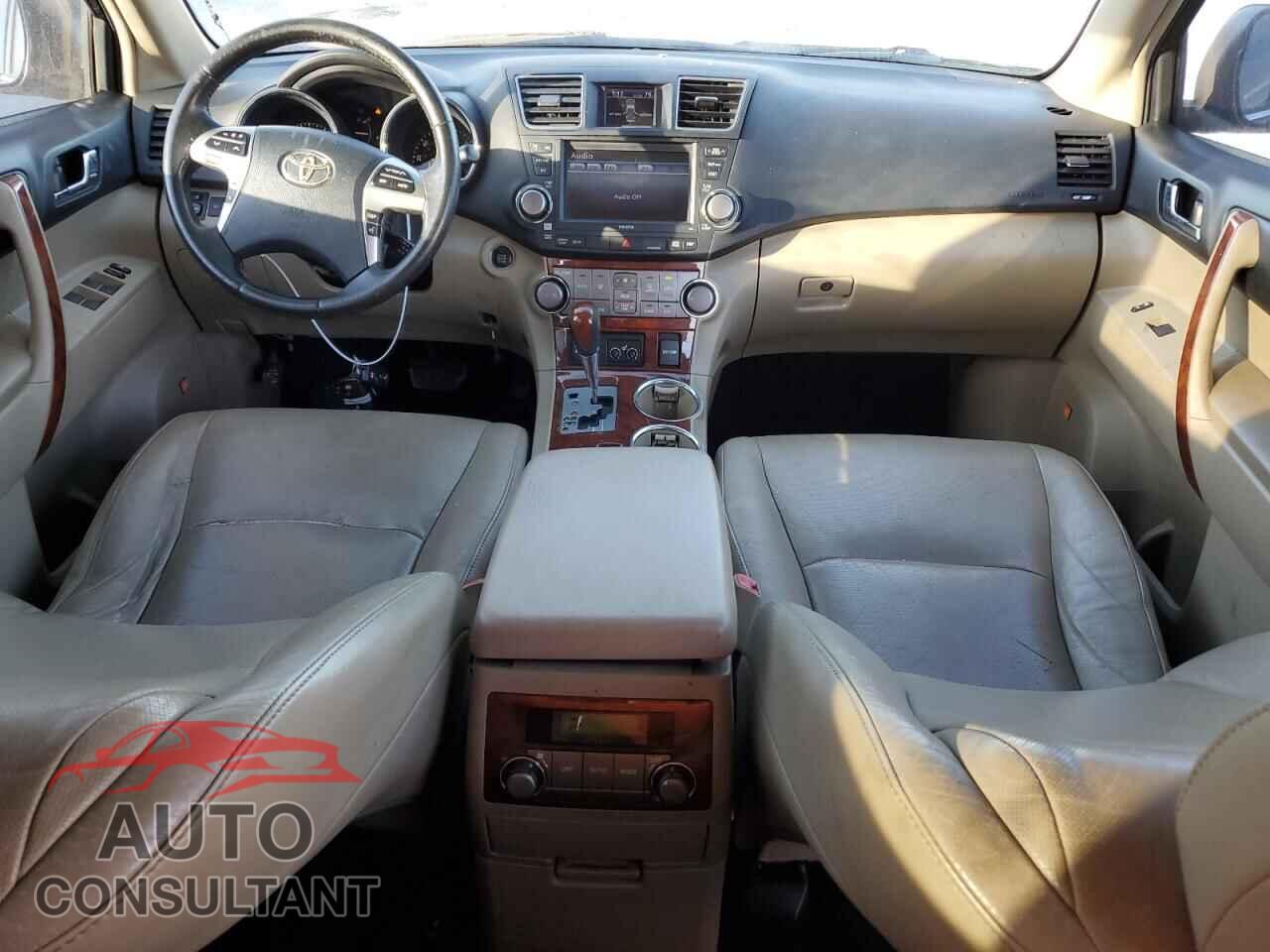 TOYOTA HIGHLANDER 2011 - 5TDYK3EH4BS038599