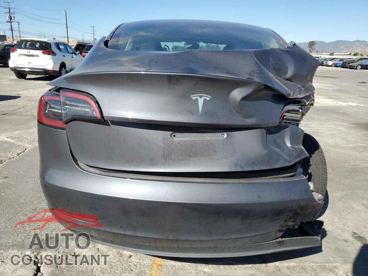TESLA MODEL 3 2023 - 5YJ3E1EA2PF682848