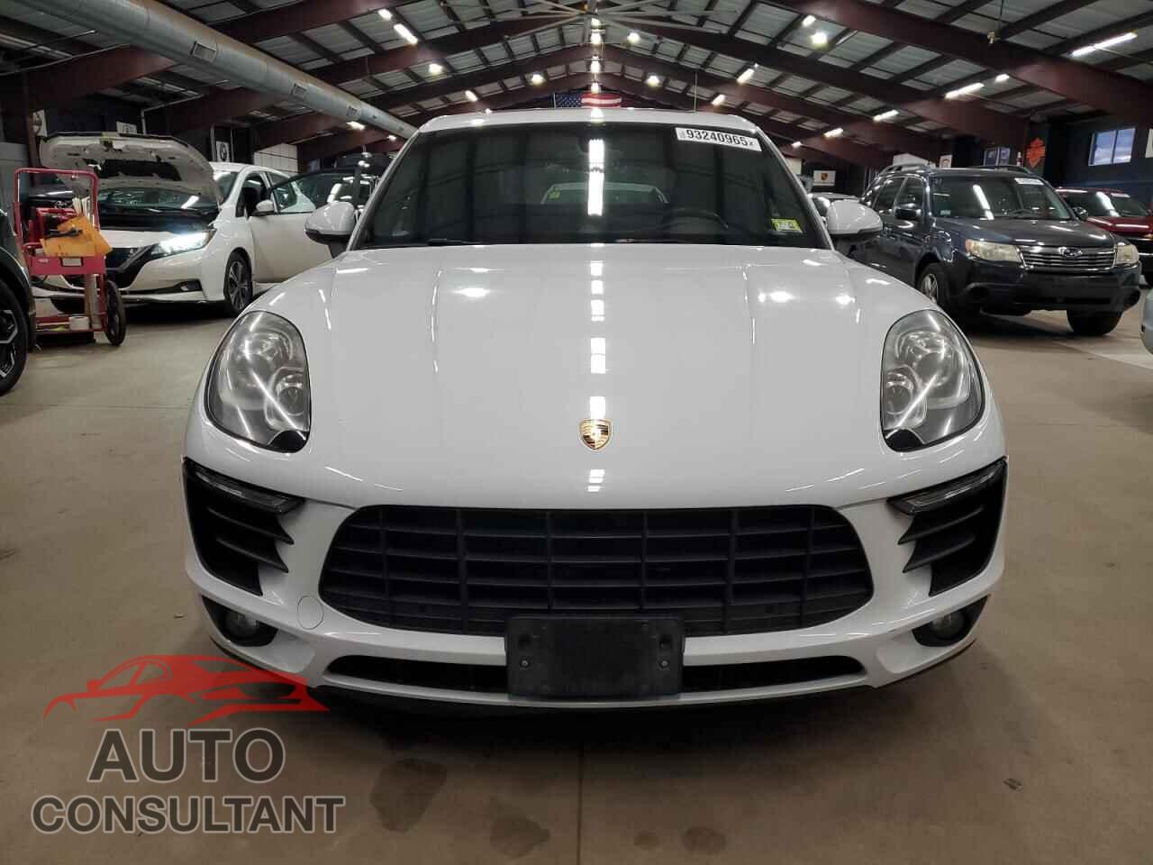 PORSCHE MACAN 2016 - WP1AB2A57GLB52773